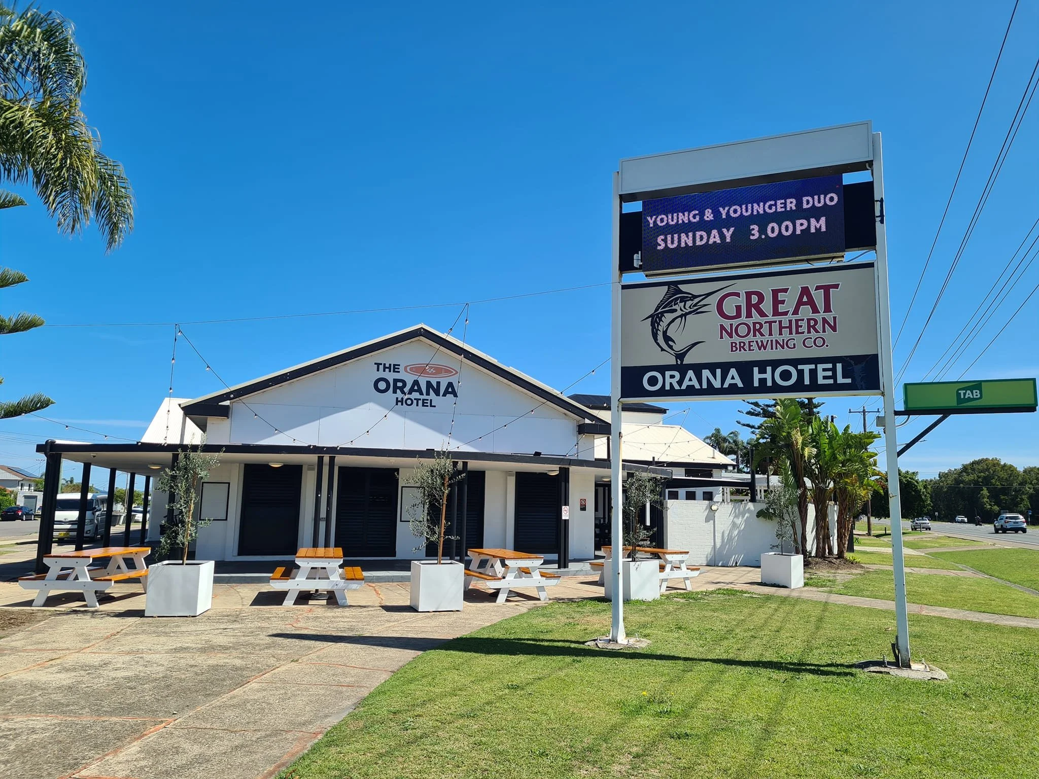 Some photos from The Orana Hotel - 19 November