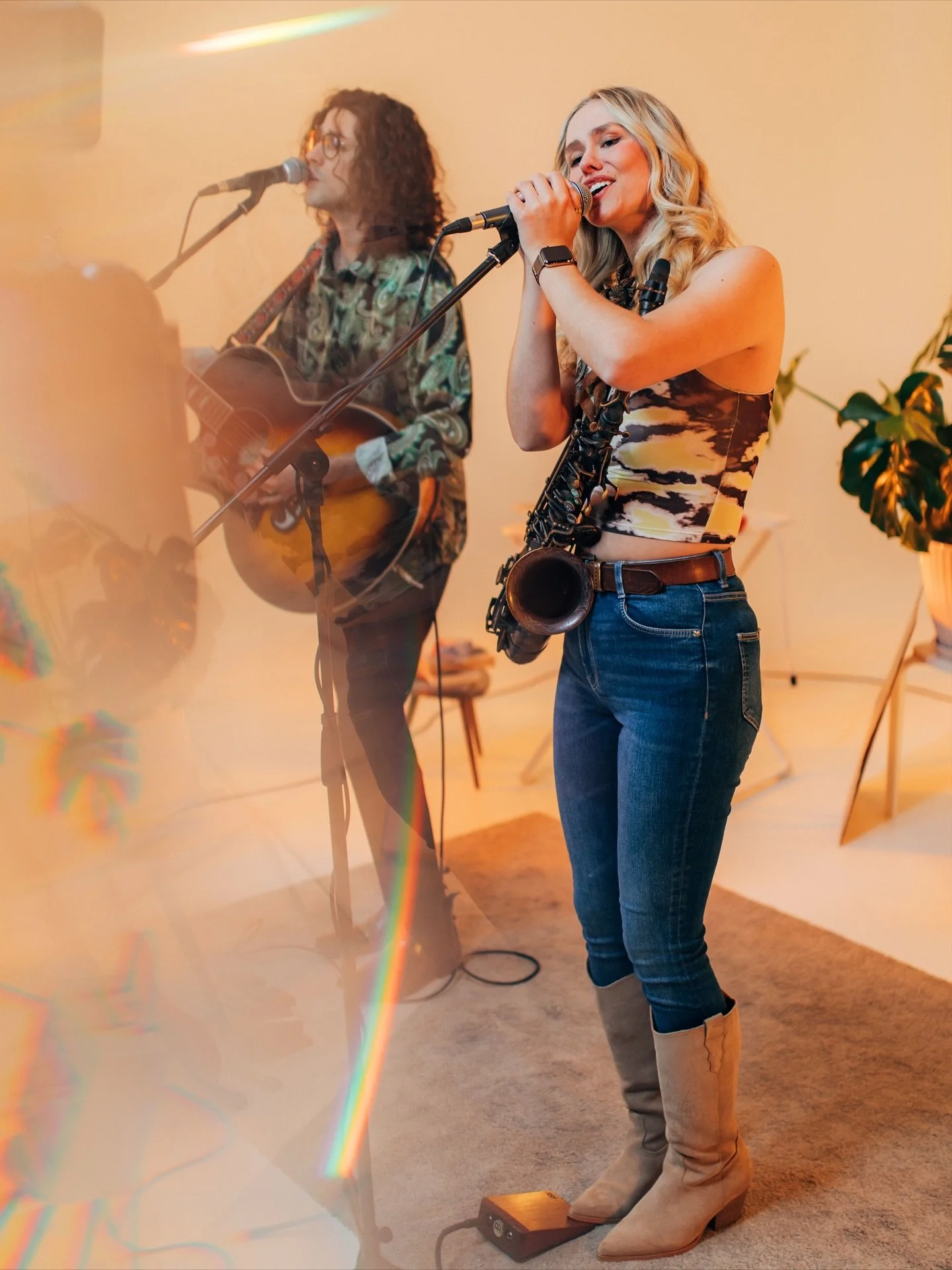 Behind-the-scenes postcards from the &ldquo;Sherman Slippers&ldquo; video shoot! Our new single arrives next Friday, November 28. We can&rsquo;t wait for you to hear and see it! 🧡☕️✨ #newmusic #musicvideo #behindthescenes 

Photos by @gruppec_photog