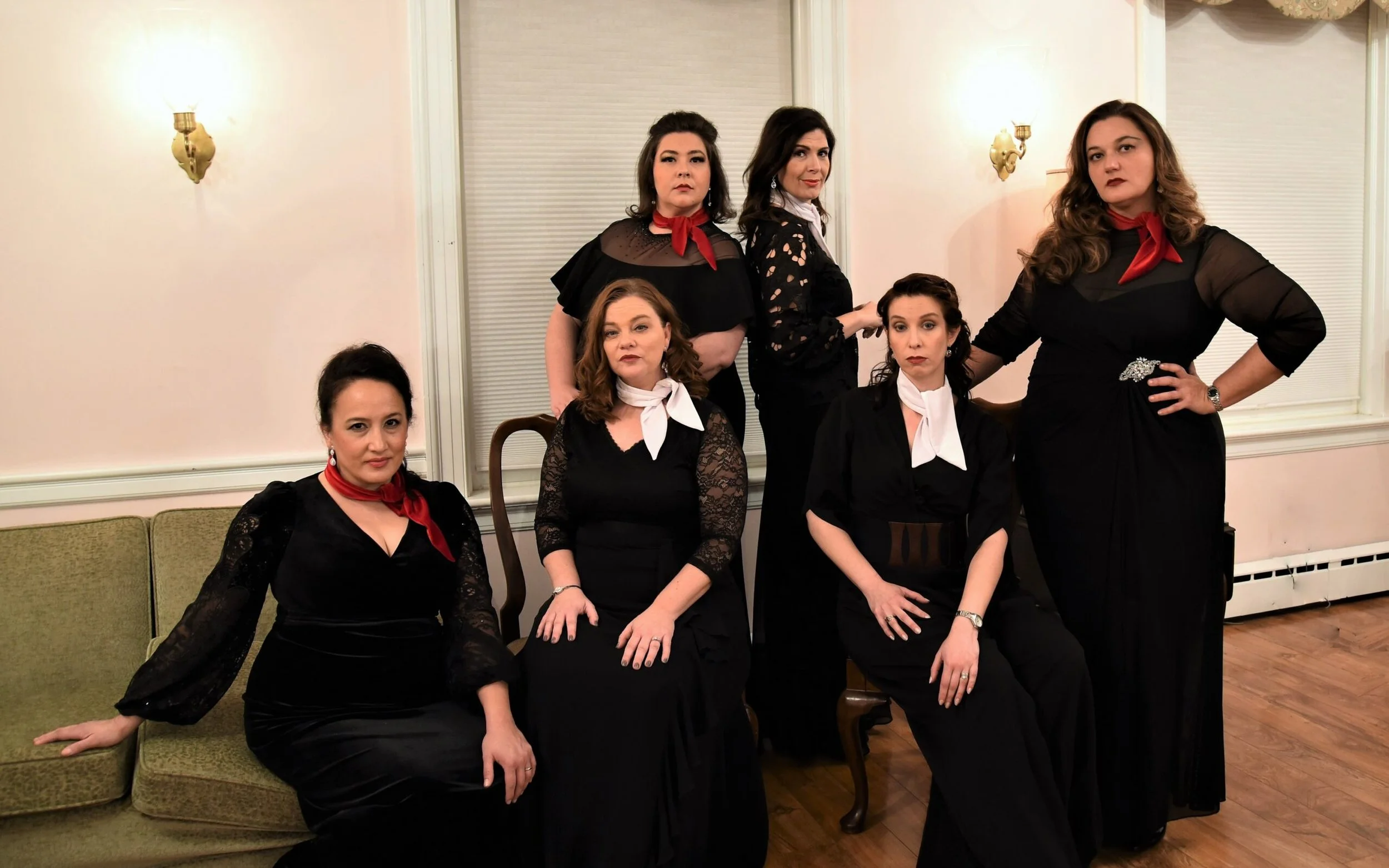 Girondines-Opening-Night-Cast-scaled.jpg