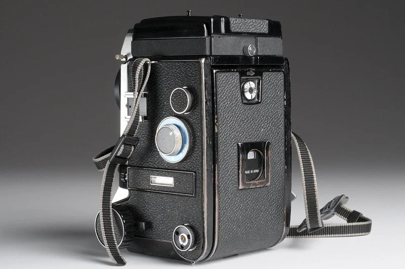 6 Most Affordable Medium Format Film Cameras 2024 — Nice Notes