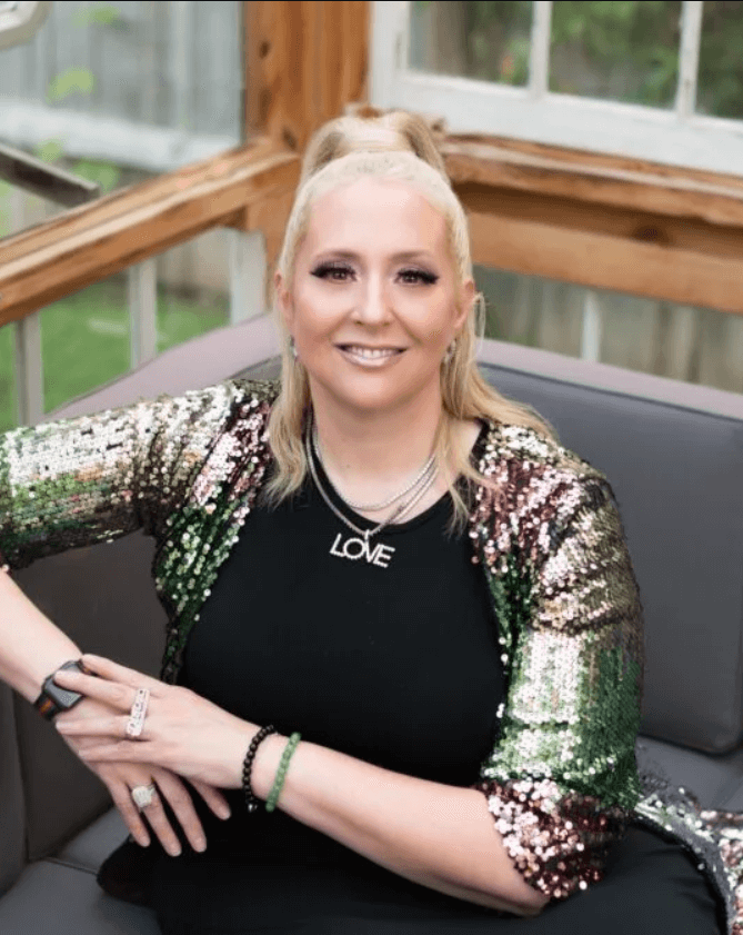 5 Ways Women Leaders Can Create Alliances At Work