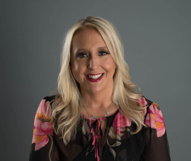 Instilling Confidence in Teams: 3 Ways to Empower Individuals and Create Stronger Teams