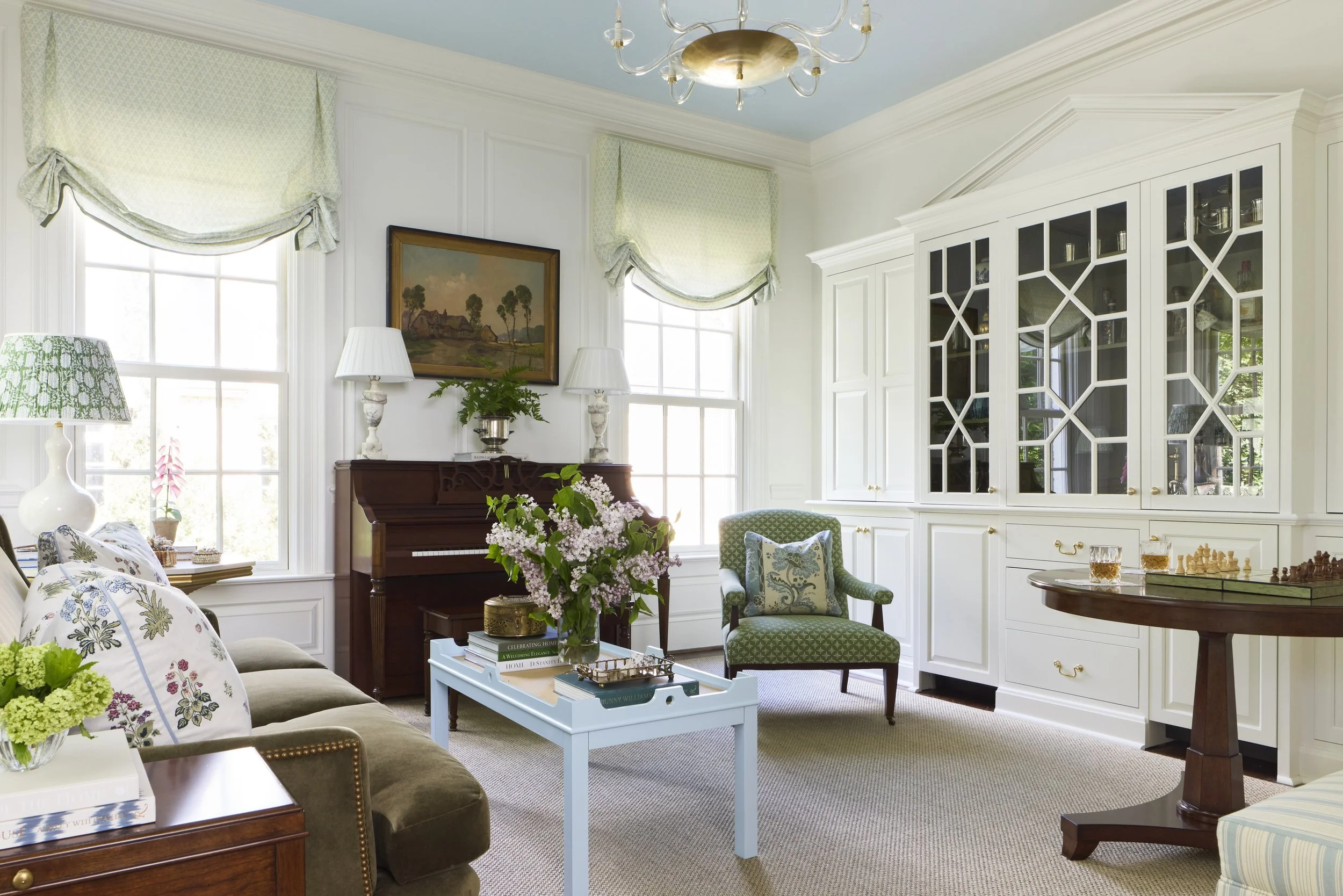 5_Ashley Hanley_Home Sweet Raleigh_Living Room.jpeg