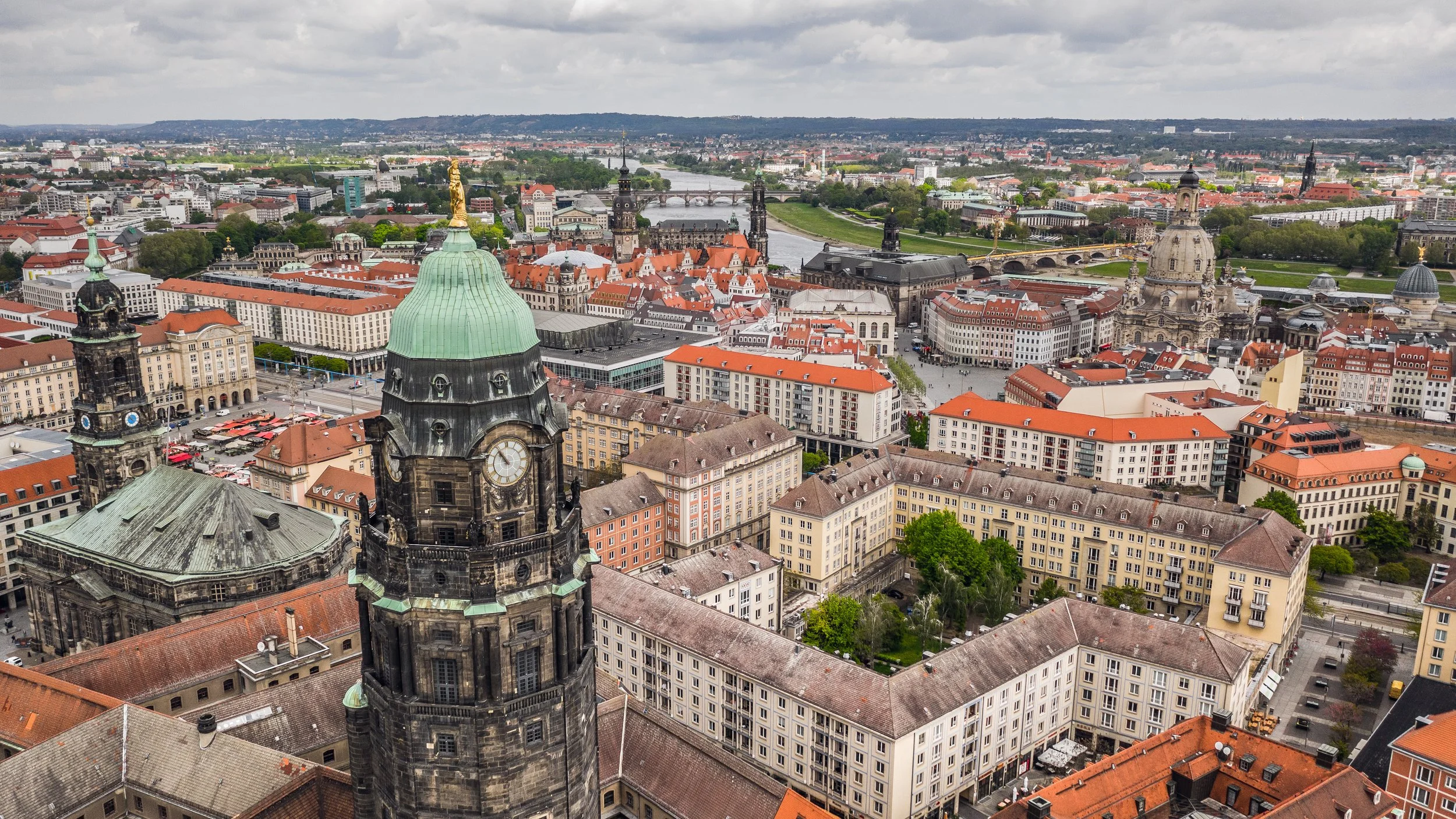 aerial-view-of-dresden-2021-10-16-03-33-15-utc.jpg