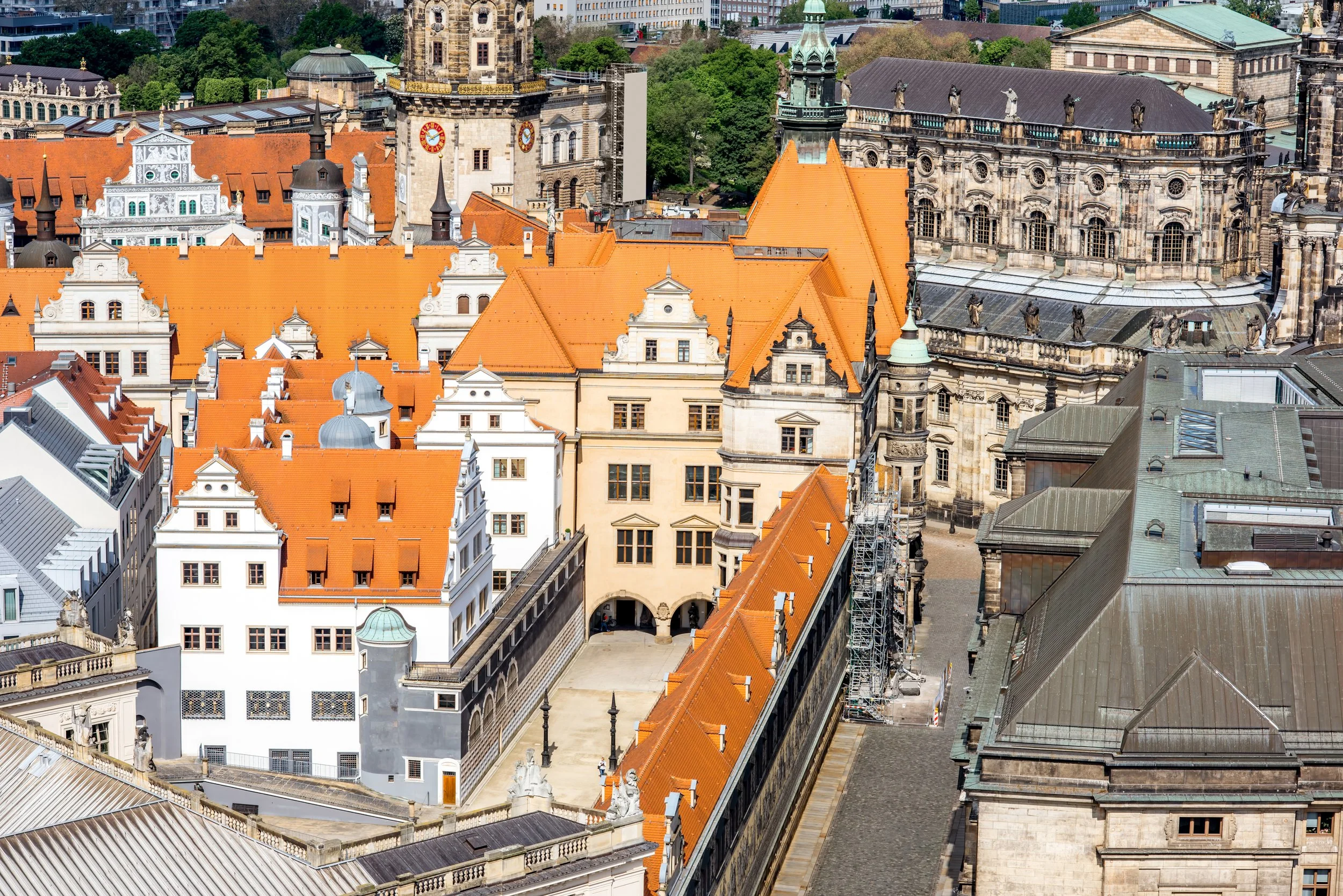 dresden-city-in-germany-2022-04-06-07-26-05-utc.jpg