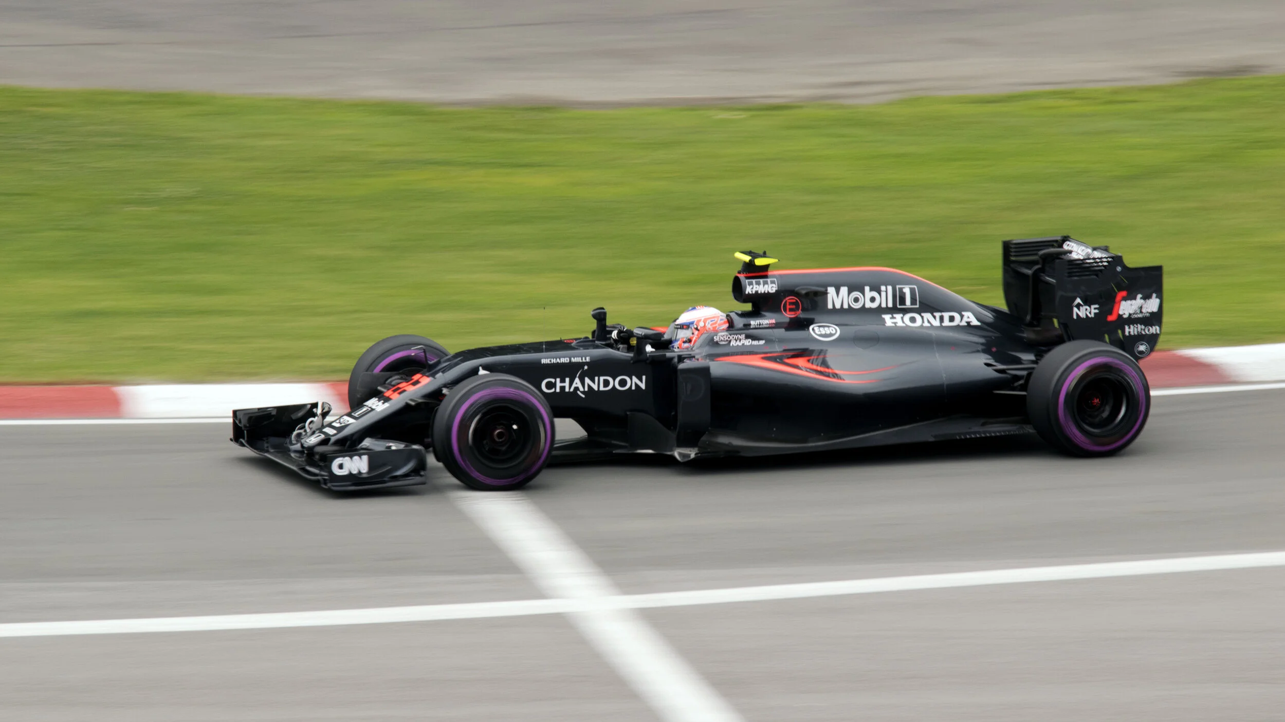 Jenson Button, McLaren MP4-31, Montreal 2016