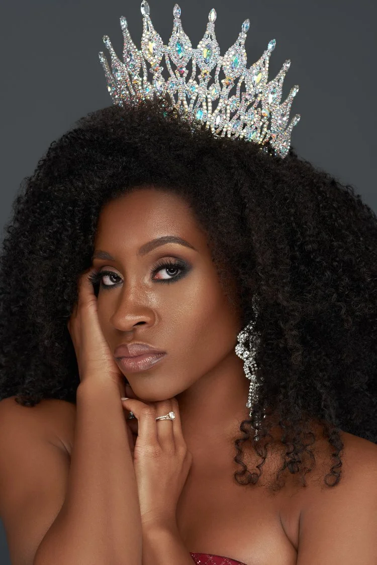 Valerie King - 2019 Mrs. Ultimate Beauty of America