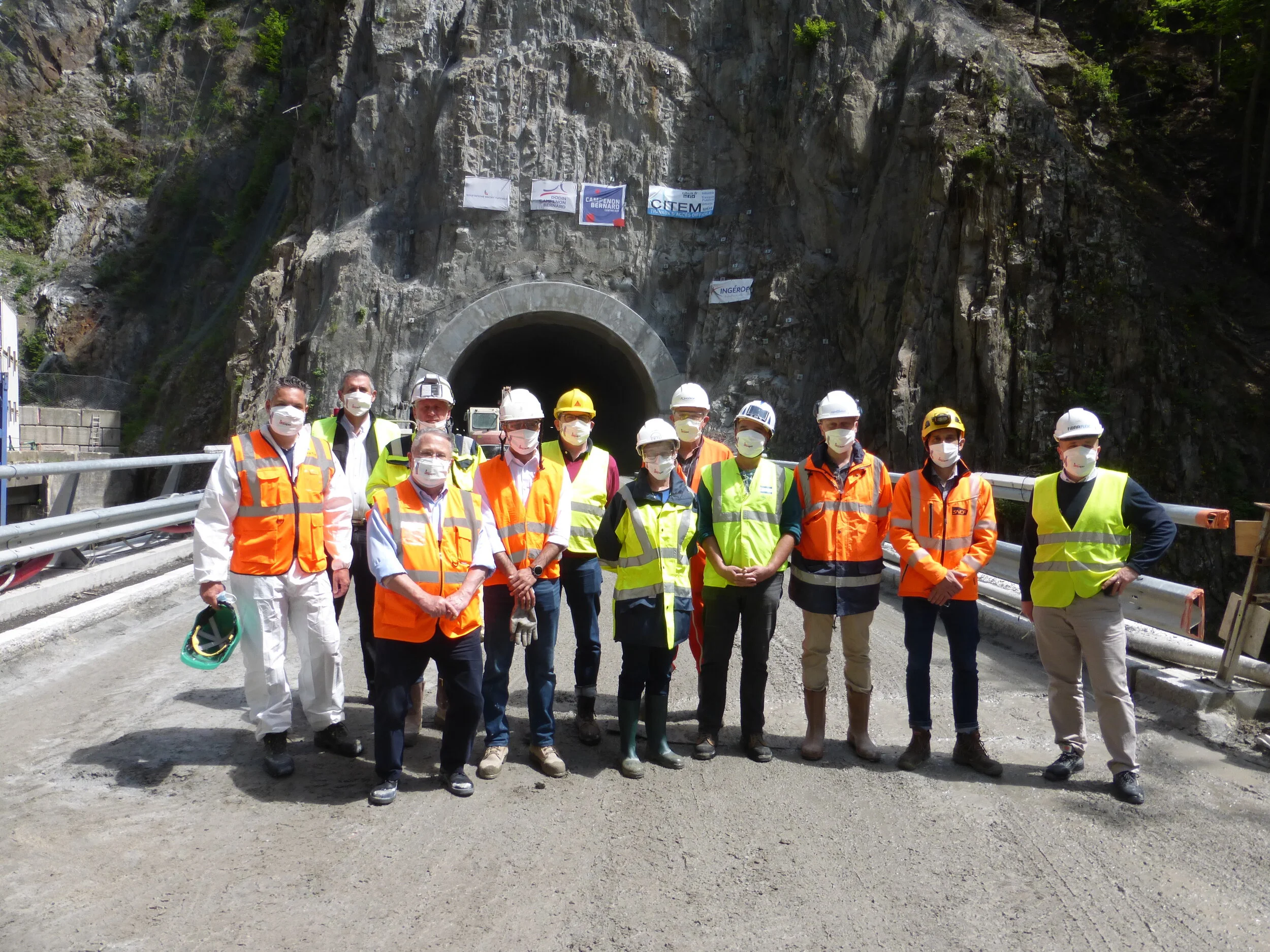 Visite du tunnel des Cliets