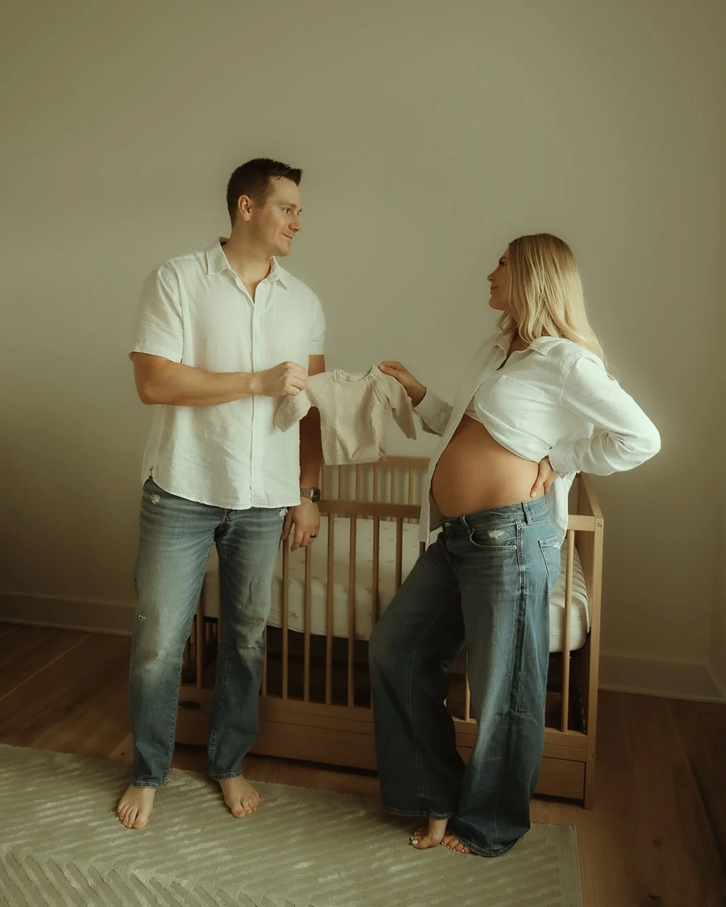 And they almost didn&rsquo;t do the bump photos 🤯
You only regret the ones you don&rsquo;t take folks, it&rsquo;s a good thing these two won&rsquo;t have that kind of regret lingering into the precious newborn snugggg season they&rsquo;re about to b