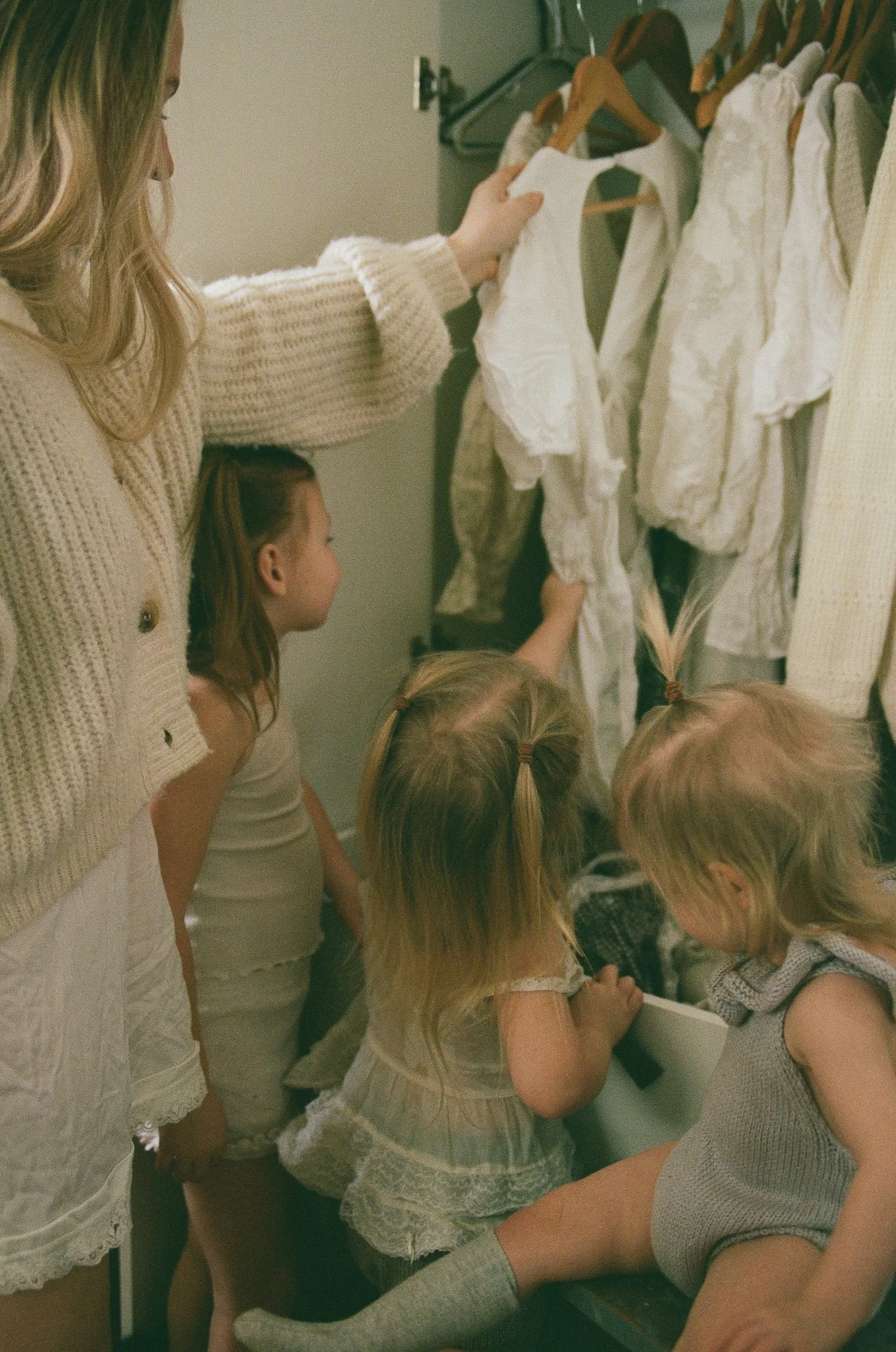 Mom's Closet Dress Up