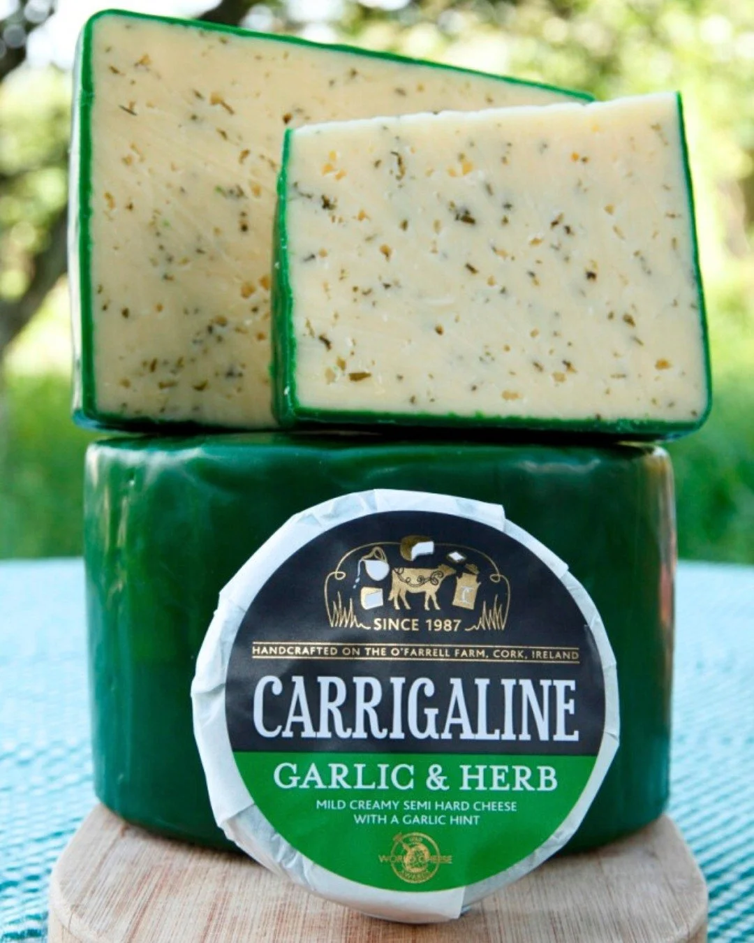 Carrigaline Garlic and Herb cheese offers a savory twist to the Carriglaine recipe.  Its garlic flavor is not overbearing and makes this cheese a winner in the kitchen. 

#abbeyspecialty #carrigaline #cheese #garlicandherb #ireland #characuterieboard