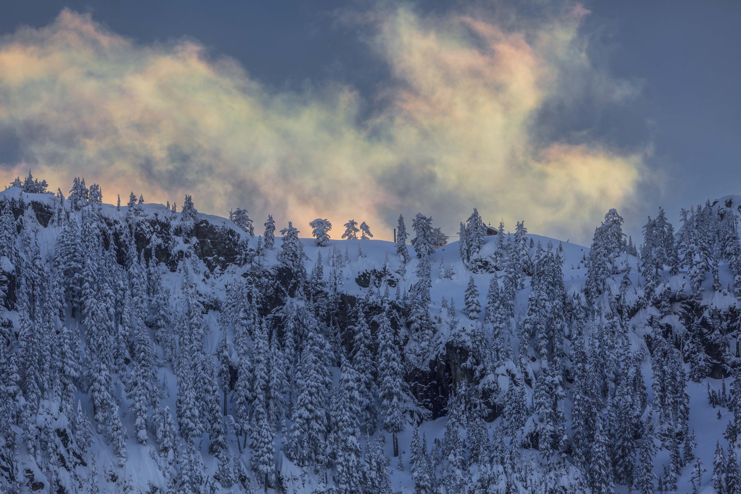 Irridescent Clouds on Snoqualmie Pass Web Size.jpg