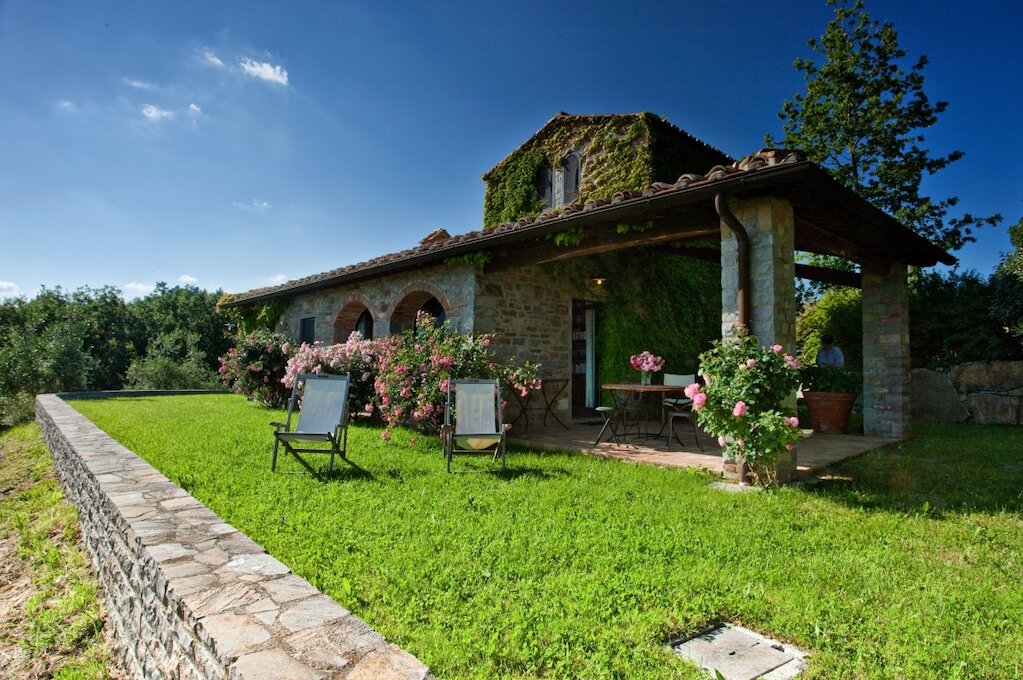 Our Guesthouses — Podere Ciona