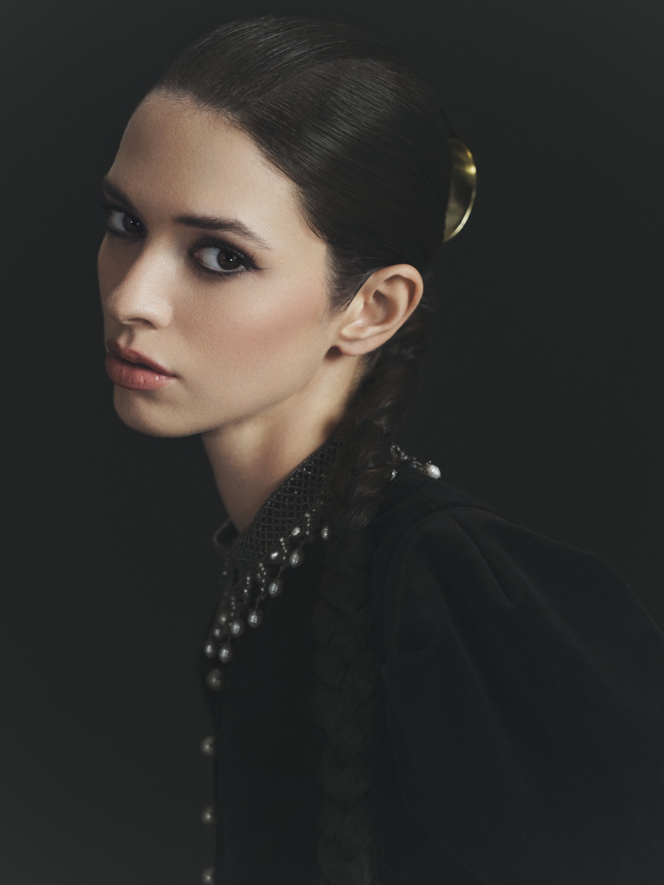 241214_Haya_Mag_08_Dior_083_vignette_EDIT.jpg
