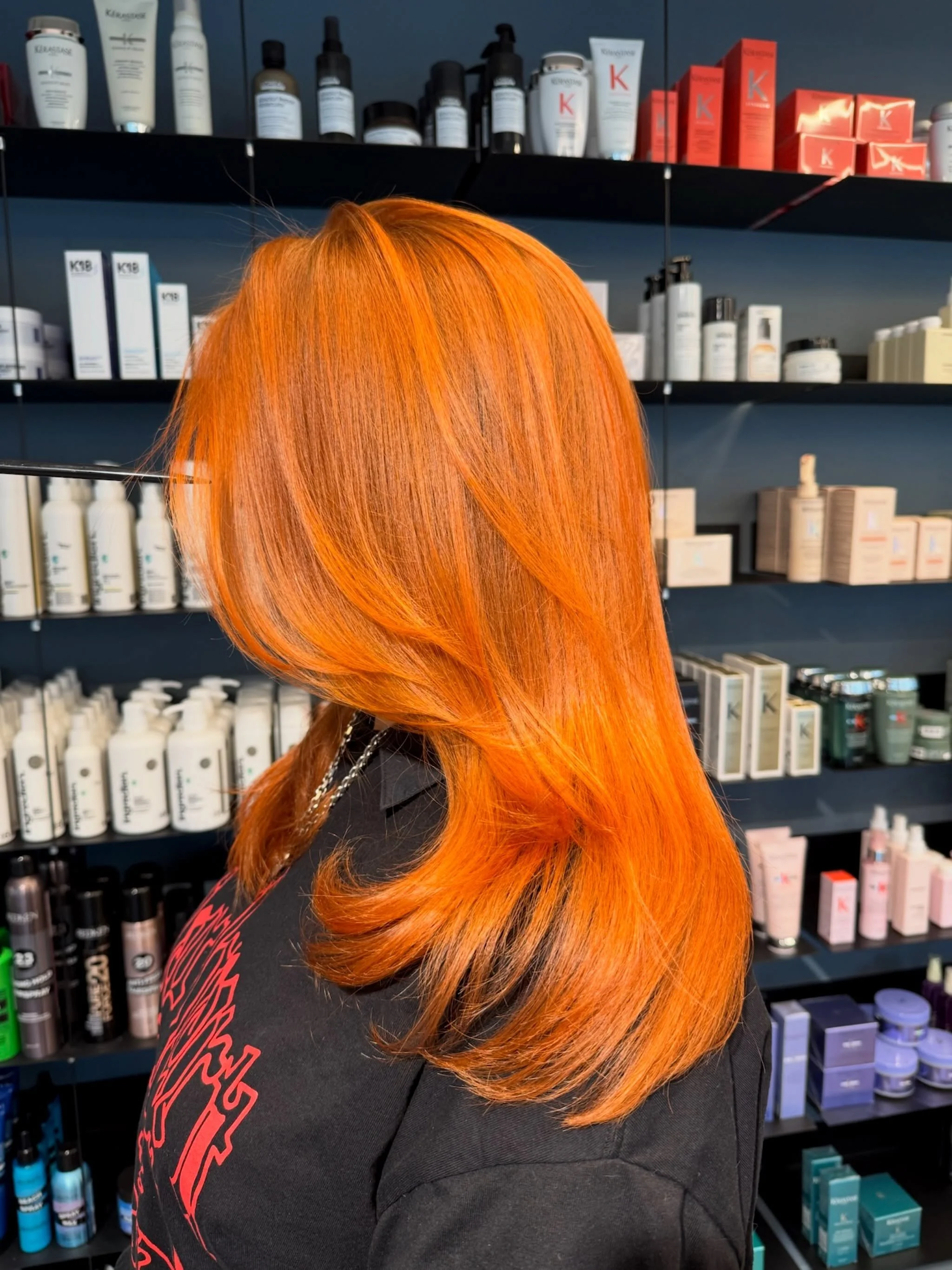 @philipmeyer_nhc = layerssss ✂️

Philip er s&aring; utrolig talentfuld og dygtig i alle facetter af klip, men hans signatur er uden tvivl etageklip - og man forst&aring;r virkelig godt hvorfor, for wow! 🥹

#nordichairconcept #layers #layershaircut #