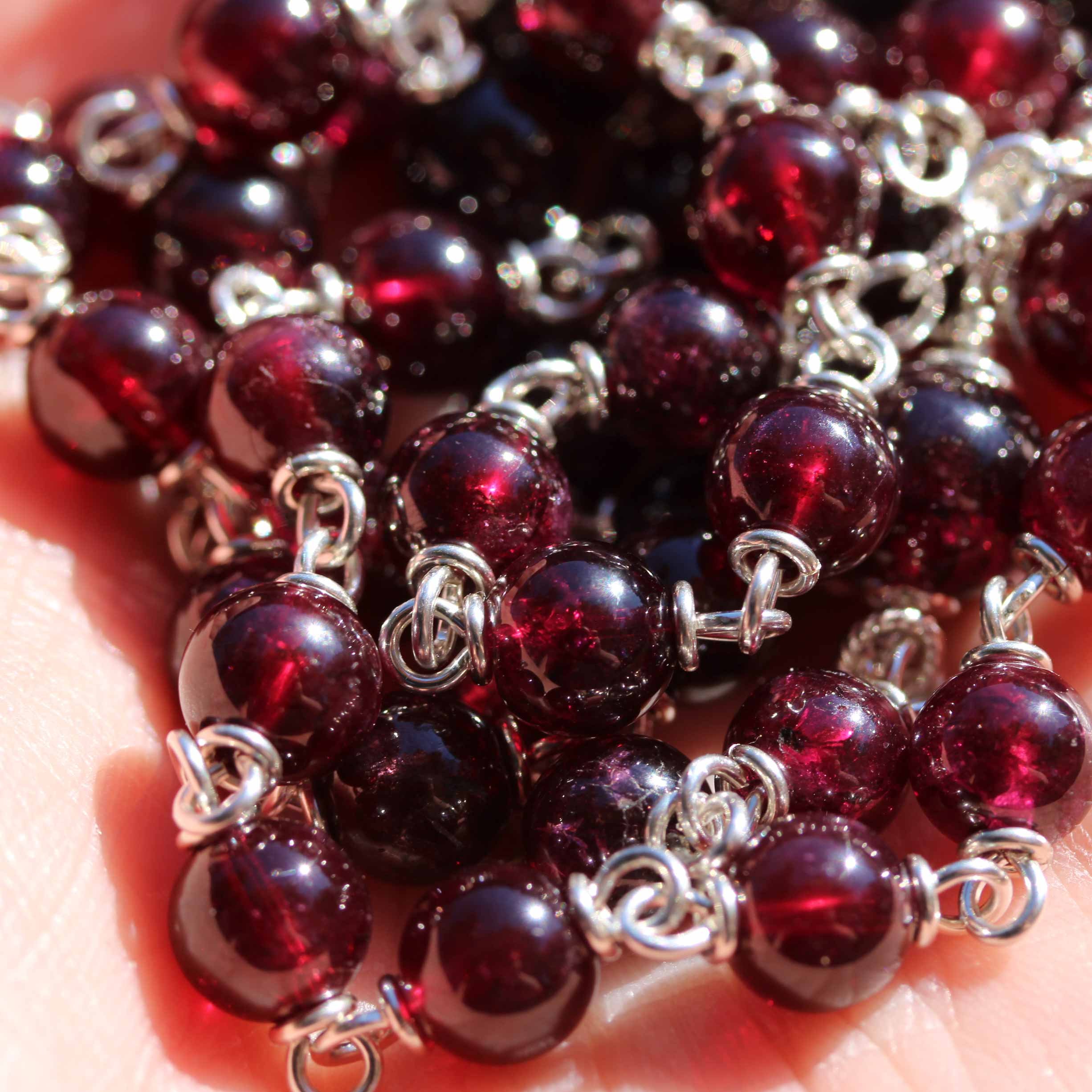 7mm_det_136_purple_garnet_family9.jpg