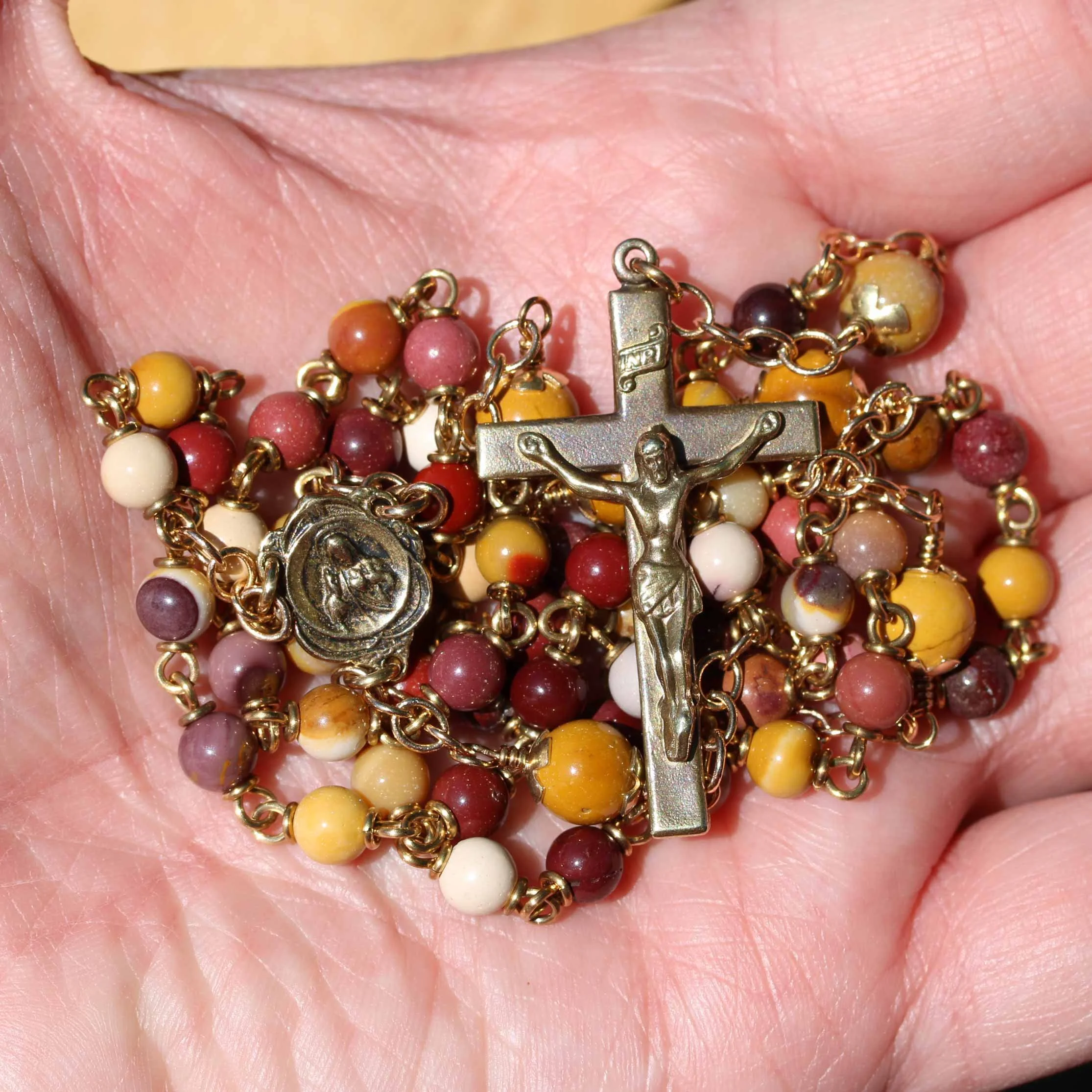 6mm_det_218_mookaite_traditional_heart9.jpg
