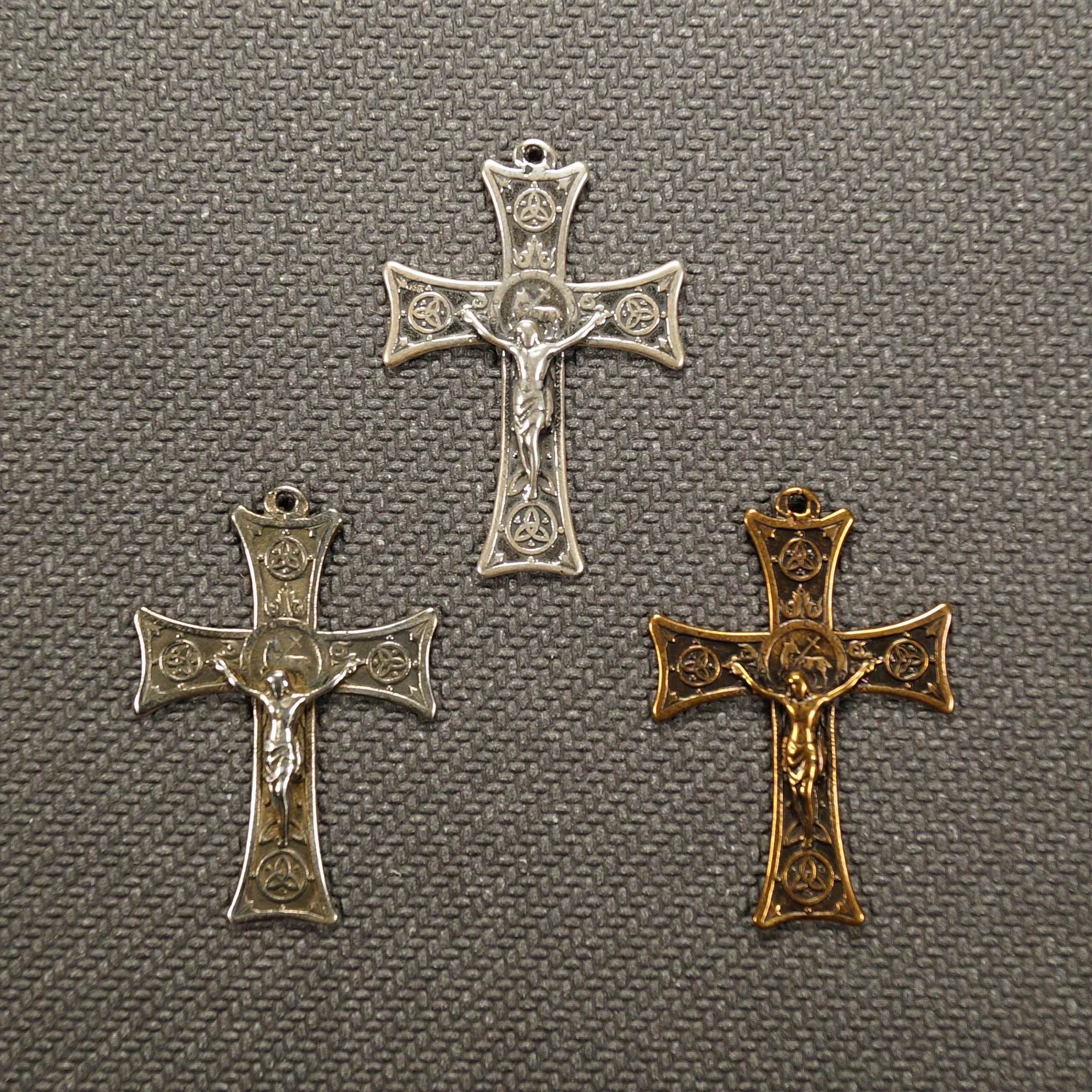 Celtic Agnus Dei Crucifix