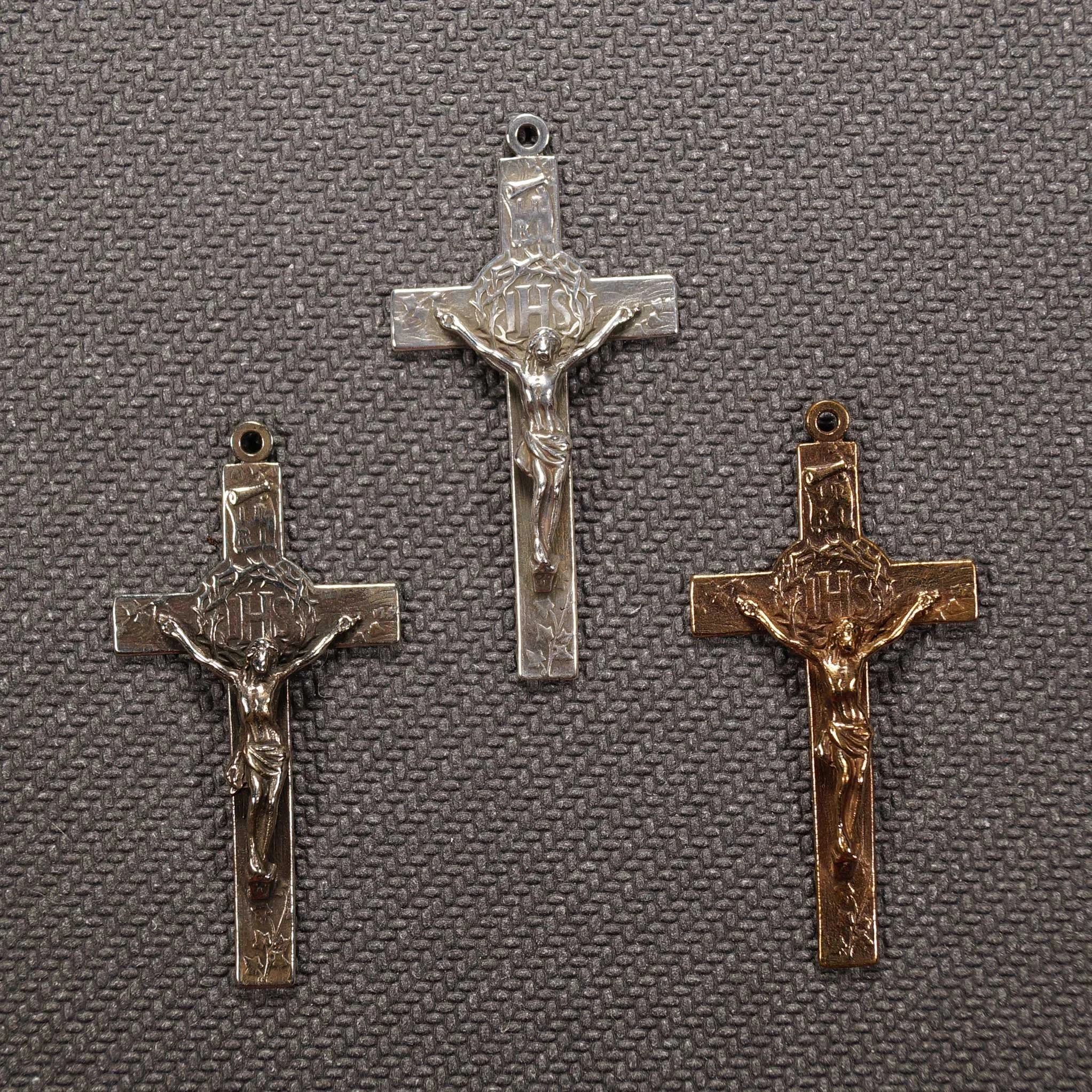 Thorns and Ivy Crucifix