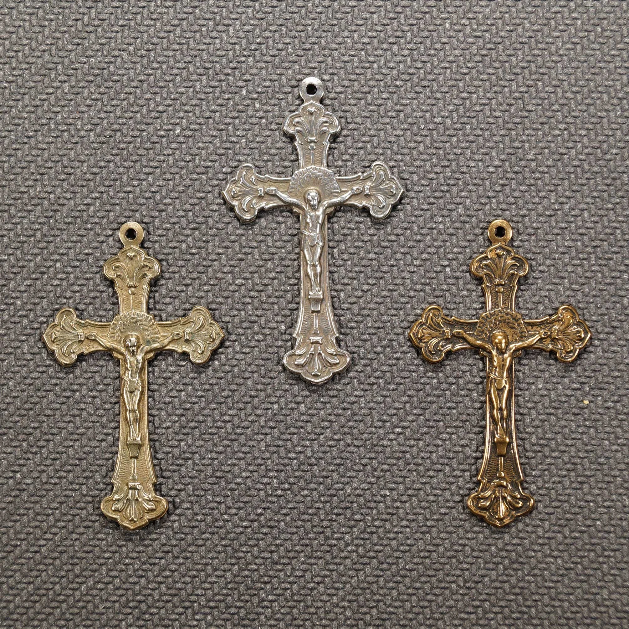Palm Standards Crucifix