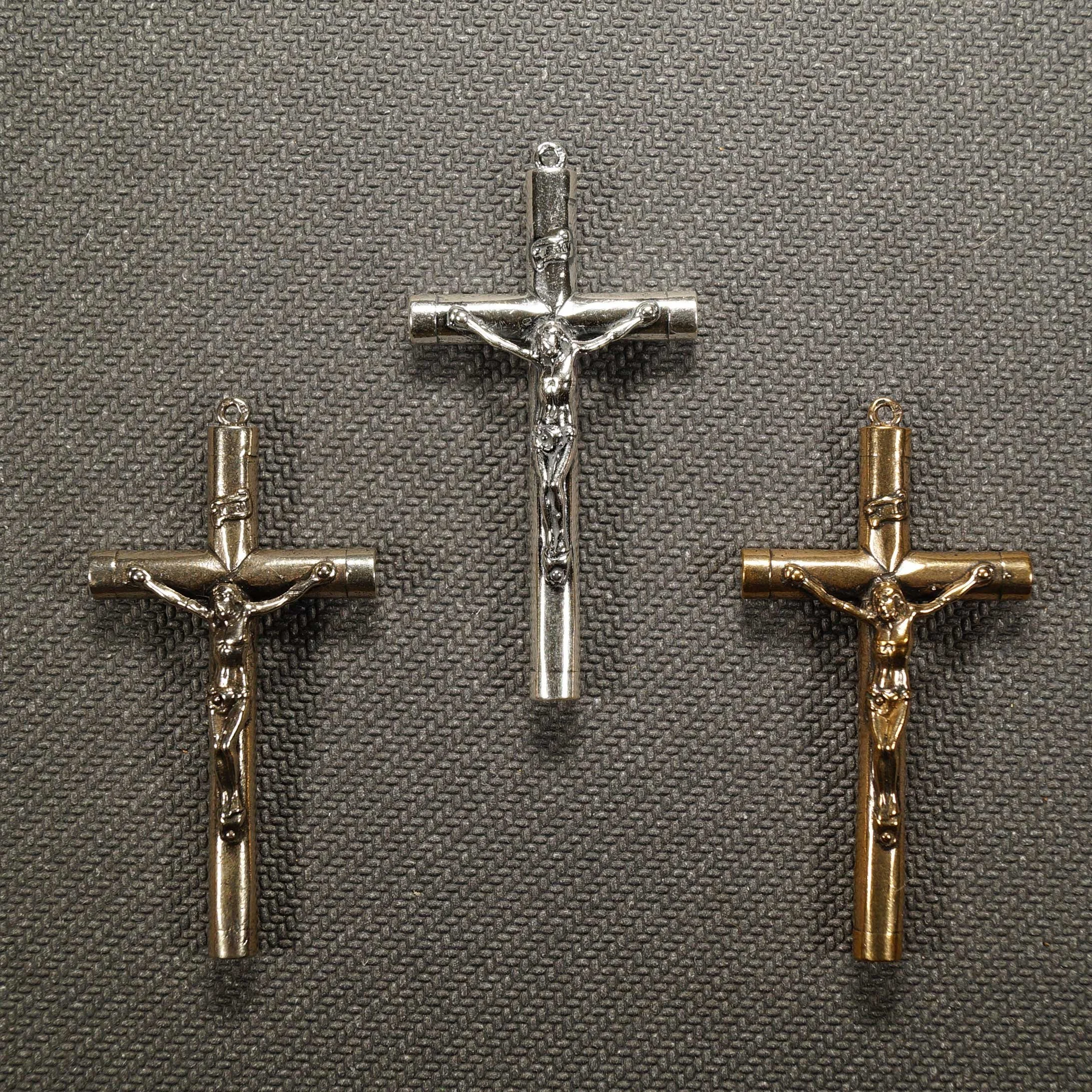 XL French Arms Round Crucifix