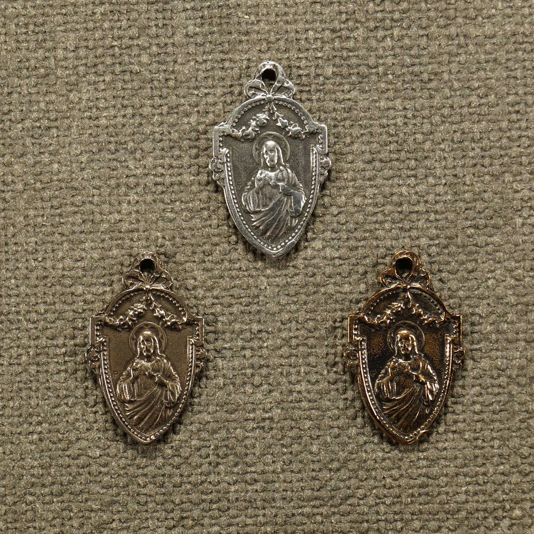 Small Rose Garland Scapular Medal