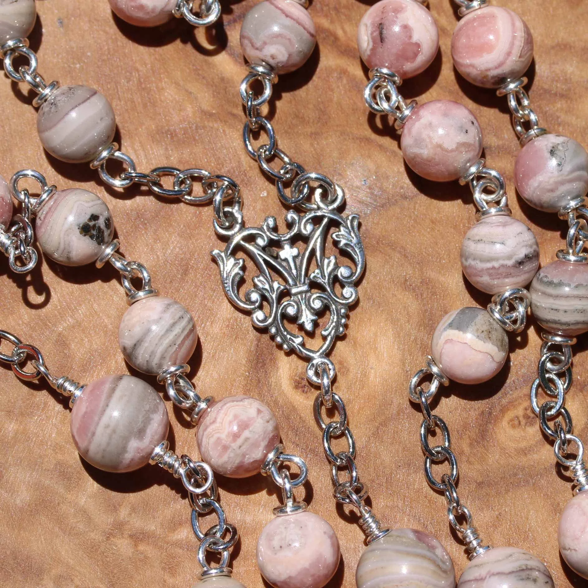8mm_det_336_argentina_rhodochrosite_victorian4.jpg