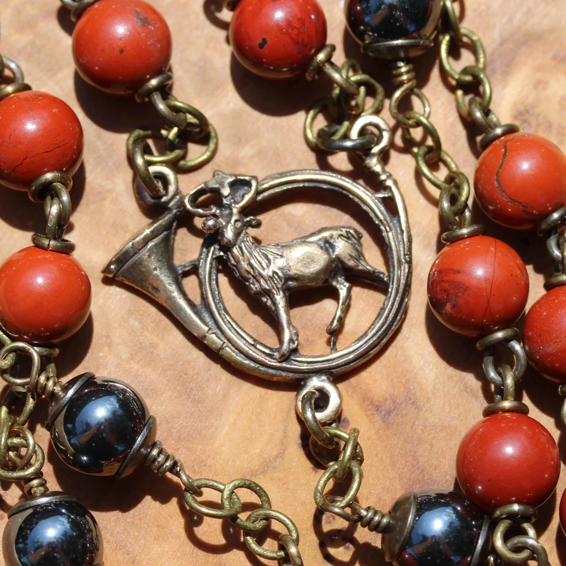 8mm_det_344_hubert_jasper_hematite4.jpg