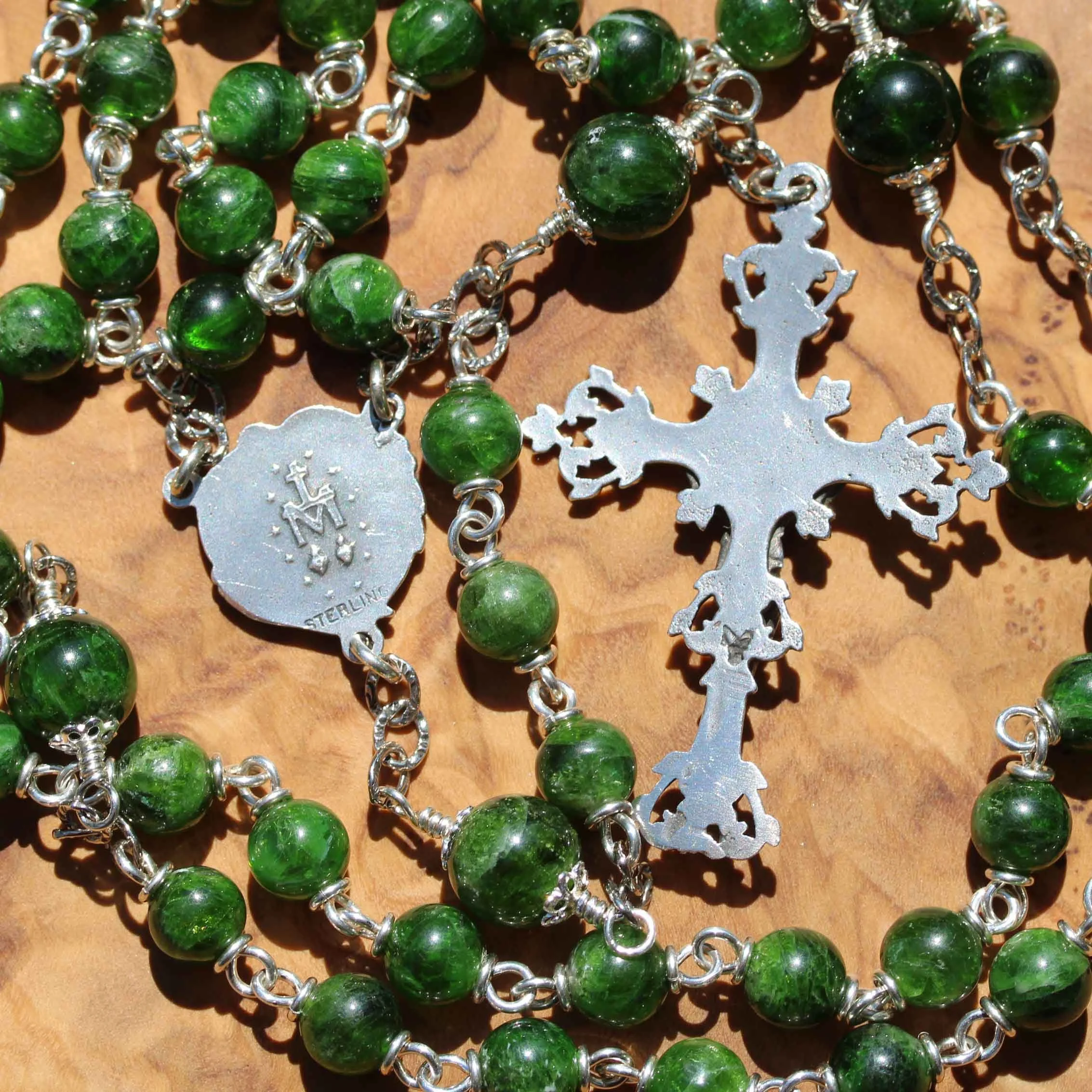 7mm_det_151_chrome_diopside_garden6.jpg
