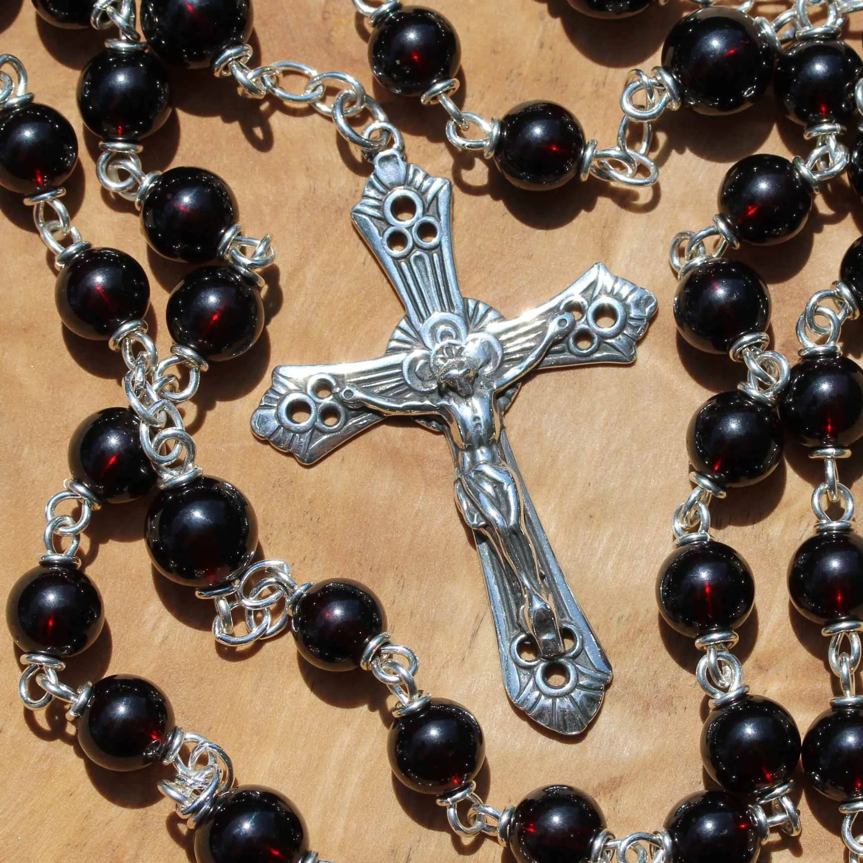 8mm_321_undersized_red_garnet5.jpg