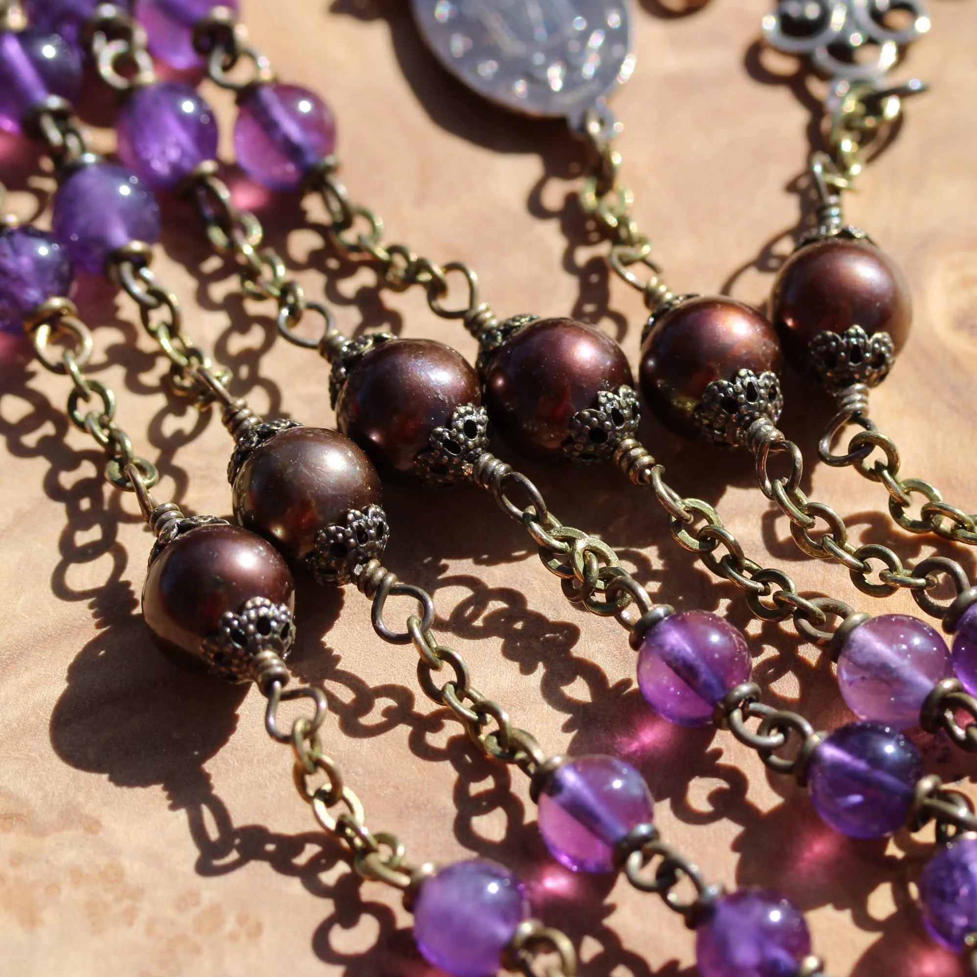6mm_det_214_amethyst_brown_pearls7.jpg
