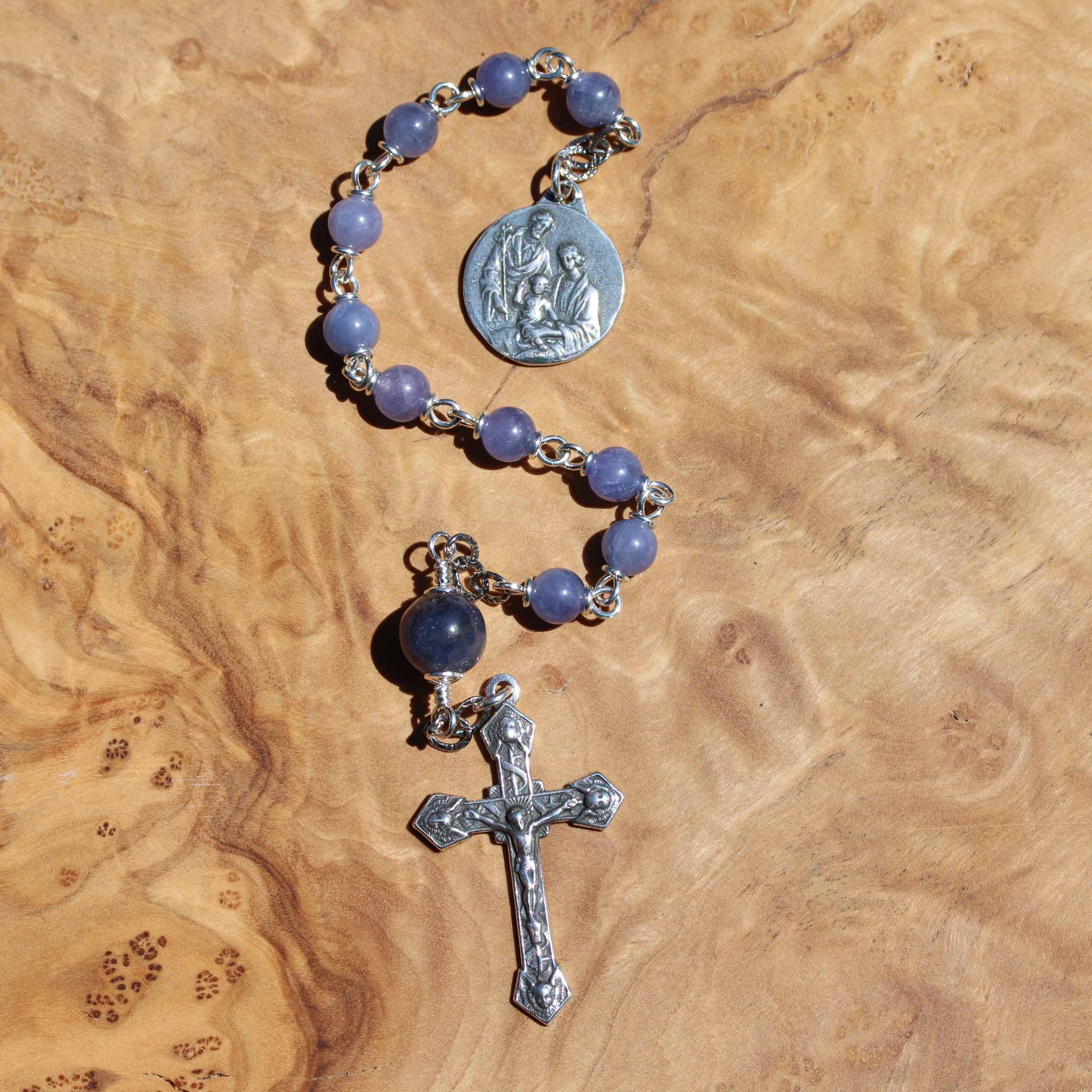 ten_det_198_tanzanite_family_Angels2.jpg