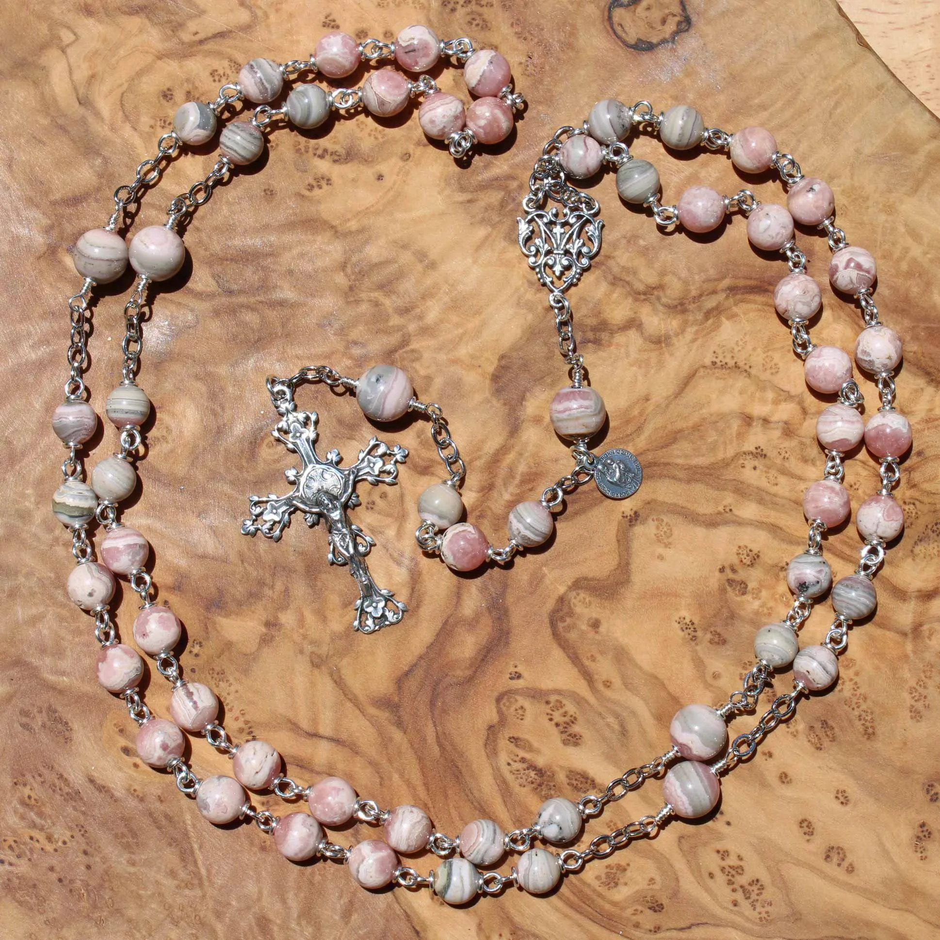 8mm_det_336_argentina_rhodochrosite_victorian3.jpg