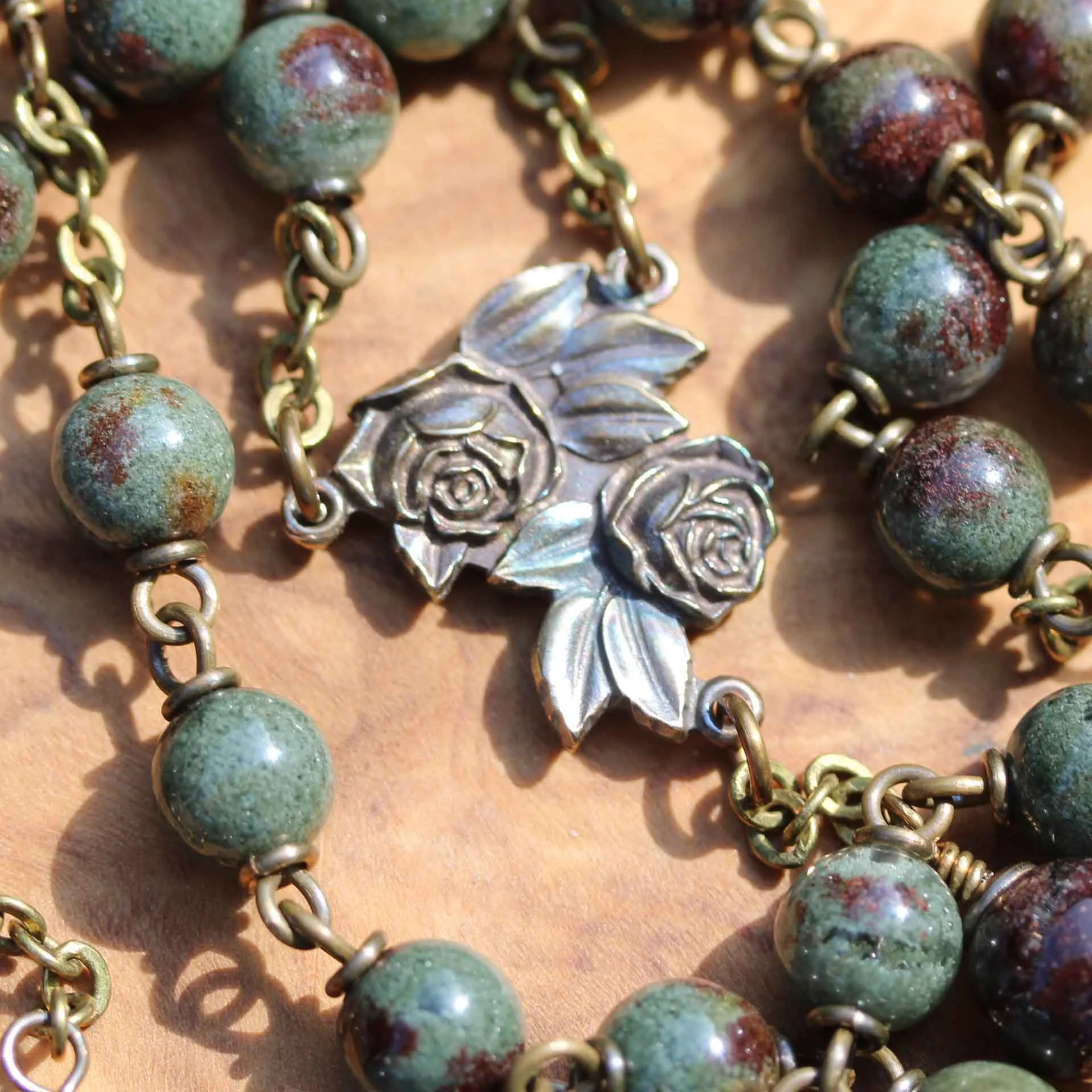 7mm_det_148_phantom_quartz_roses4.jpg