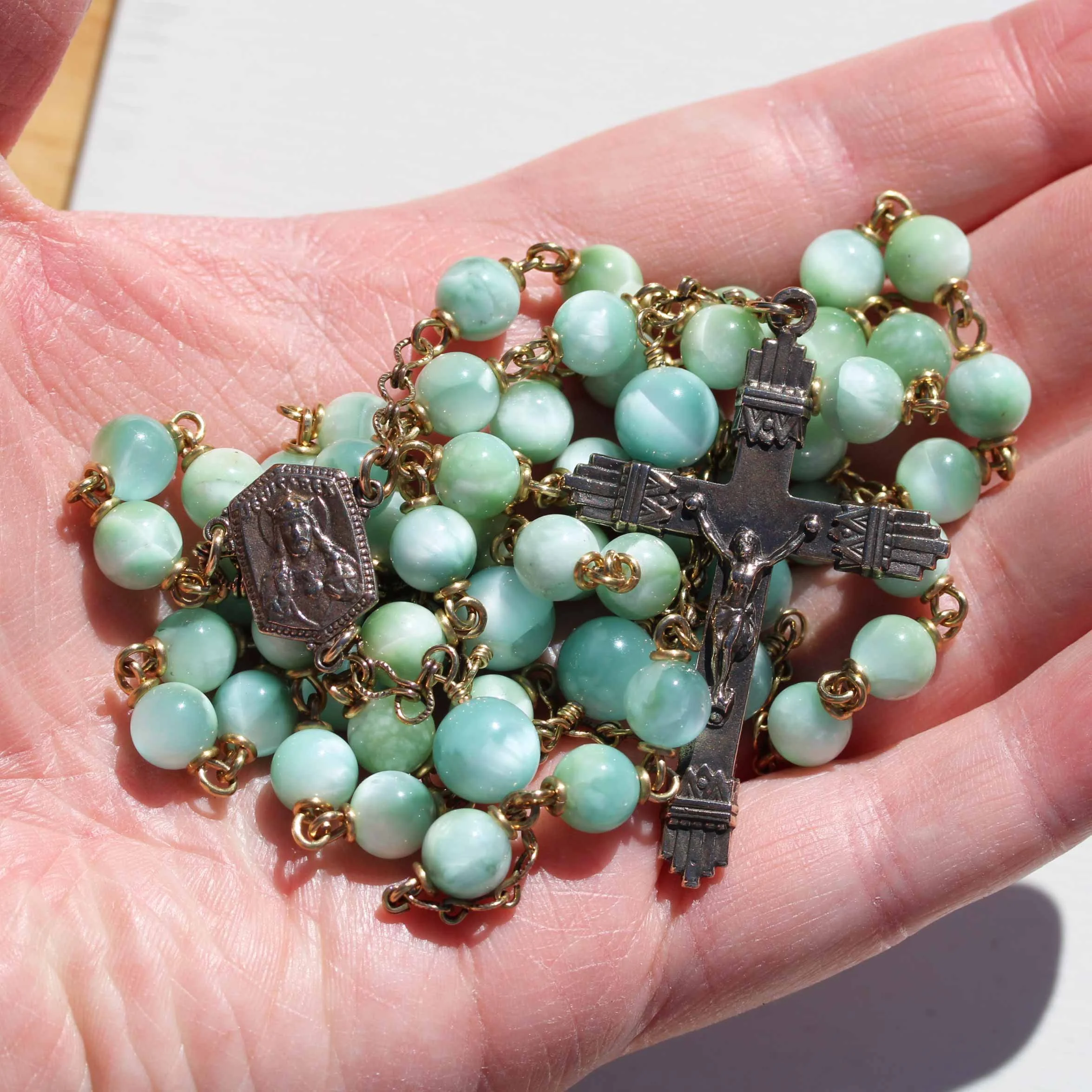 8mm_det_330_green_moonstone_deco10.jpg