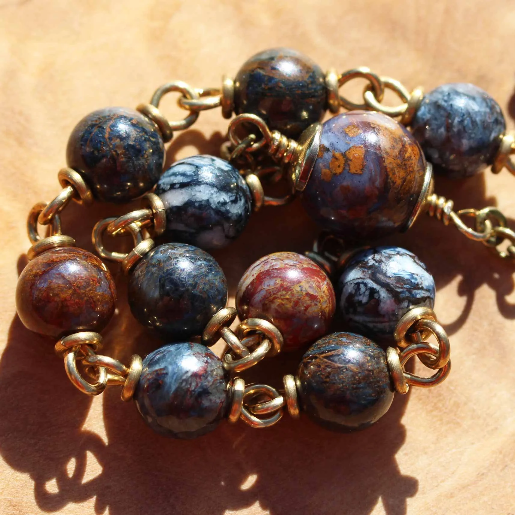 ten_det_184_colorful_pietersite_antique6.jpg