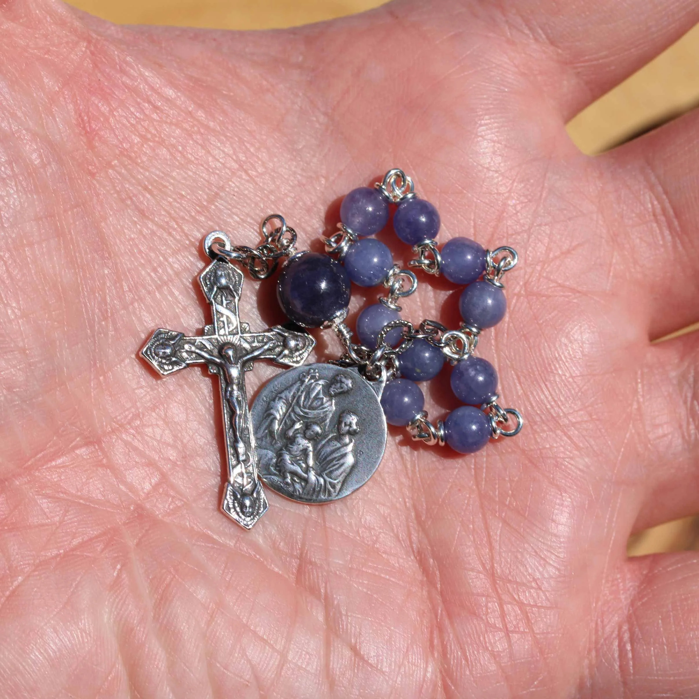ten_det_198_tanzanite_family_Angels6.jpg