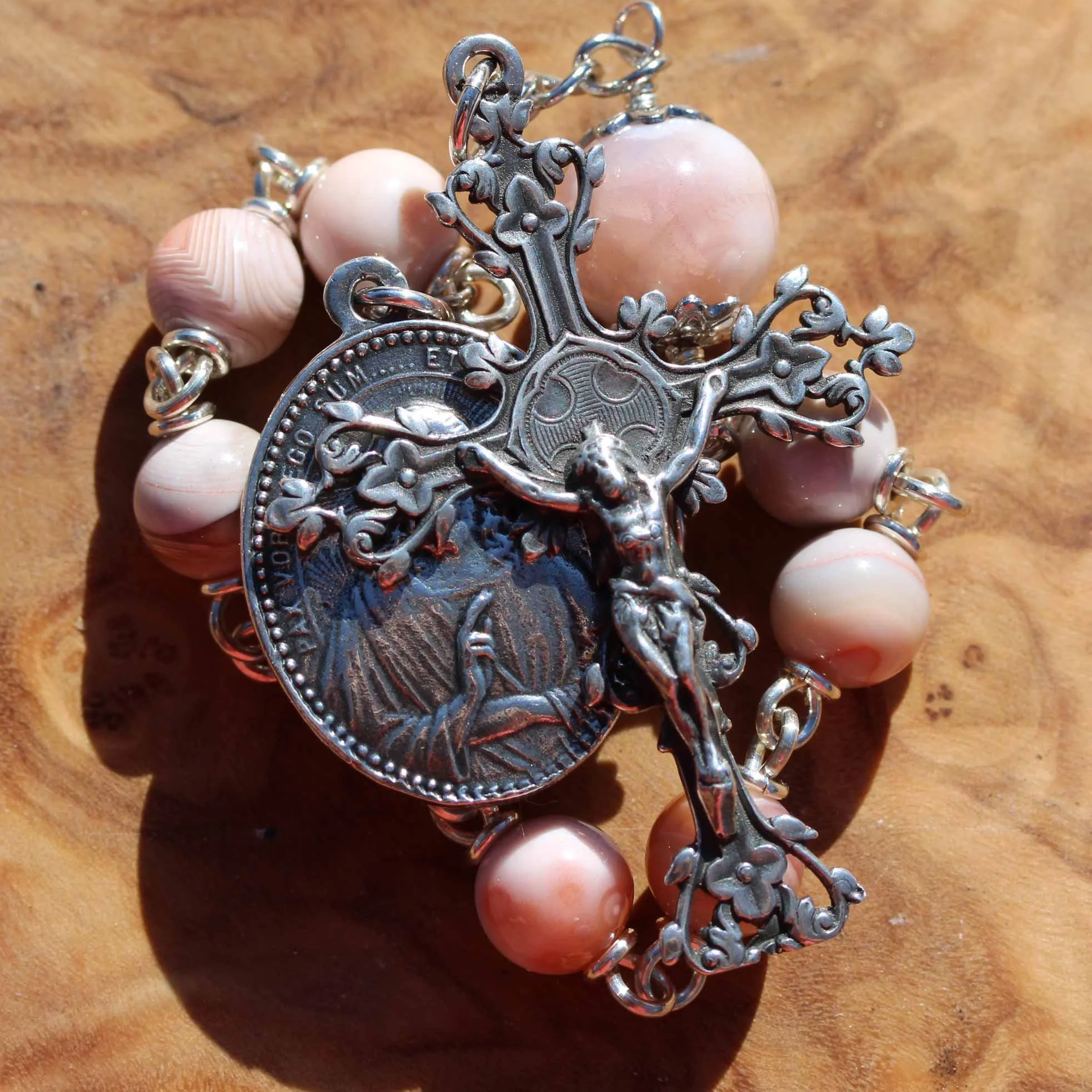 ten_det_186_Pink_botswana_JMJ1.jpg