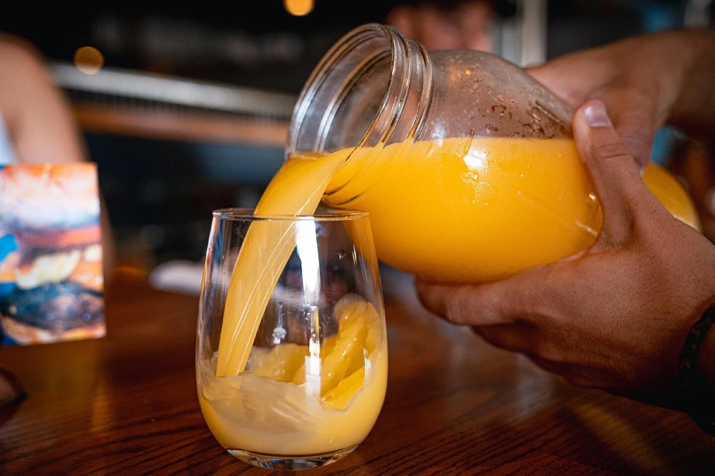 Mason jar mimosas and brunch with your crew on Labor Day = a no-brainer. 😄 

Mark your calendars... both brewpubs will be serving a special Labor Day Brunch next Monday, September 5th during our weekend brunch hours of 10am - 2:30pm! 

You in?! Rese