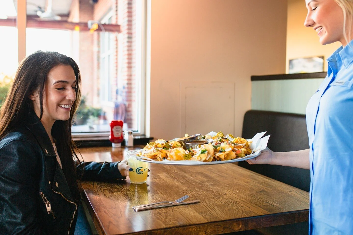 Happiness is a plate of Potato Chip Nachos and a Sky Blue Shandy in hand. 🙌😋

Happy Labor Day from Carolina Brewery! 🍻 Don't forget: Both brewpubs are serving a special Labor Day Brunch today during our weekend brunch hours of 10am - 2:30pm. 

Who