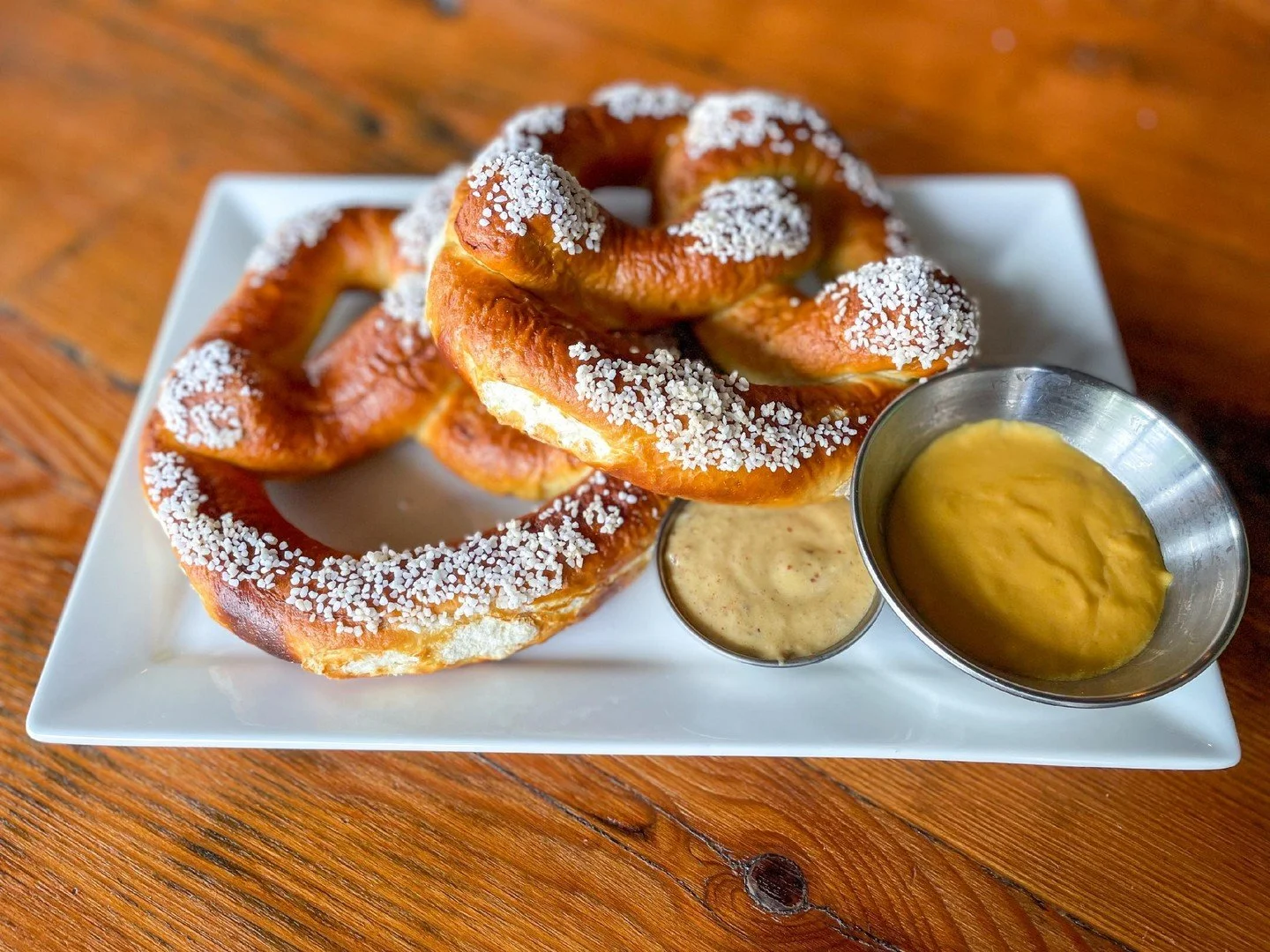 Soft Pretzels, Beer Mustard, and Housemade Cheese Dip. Who's In? 

Indulge in our Oktoberfest Menu all month long! And trust us, these are too good to miss. 
.
.
.
#carolinabrewery #whosin #ncbeer #yum #food #carolinabrewery #firstinflavor #brewery #