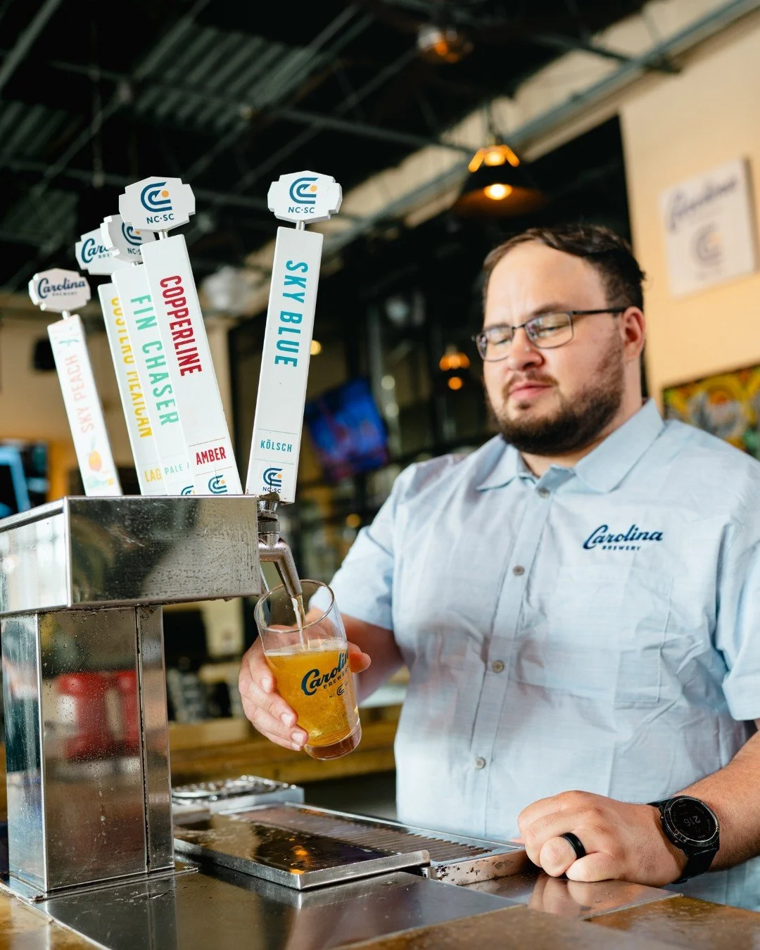 Whether you’re going the game or watching with us, cheer on the Heels as they take on Virginia with a Sky Blue in hand.
Headed to the Kenan? Catch a ride on our Sky Blue Express- free for all our guests! Don’t forget to grab 16oz Sky Blu