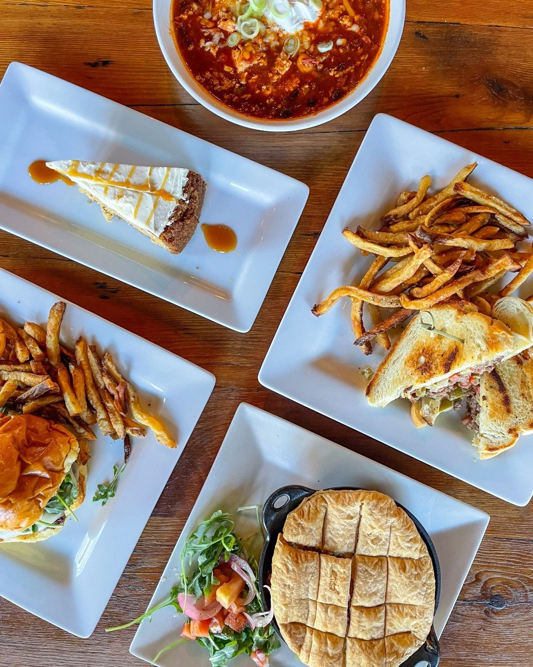 Warm up with our November Specials: 

BLACK BEAN CHICKEN CHILI
bell peppers, onions, tomatoes, guajillo peppers, sour cream, green onion, cheese blend
/ Pair with Sky Blue Kolsch /

BOURBON GLAZED PATTY MELT
pickled pepper onion relish, swiss-america