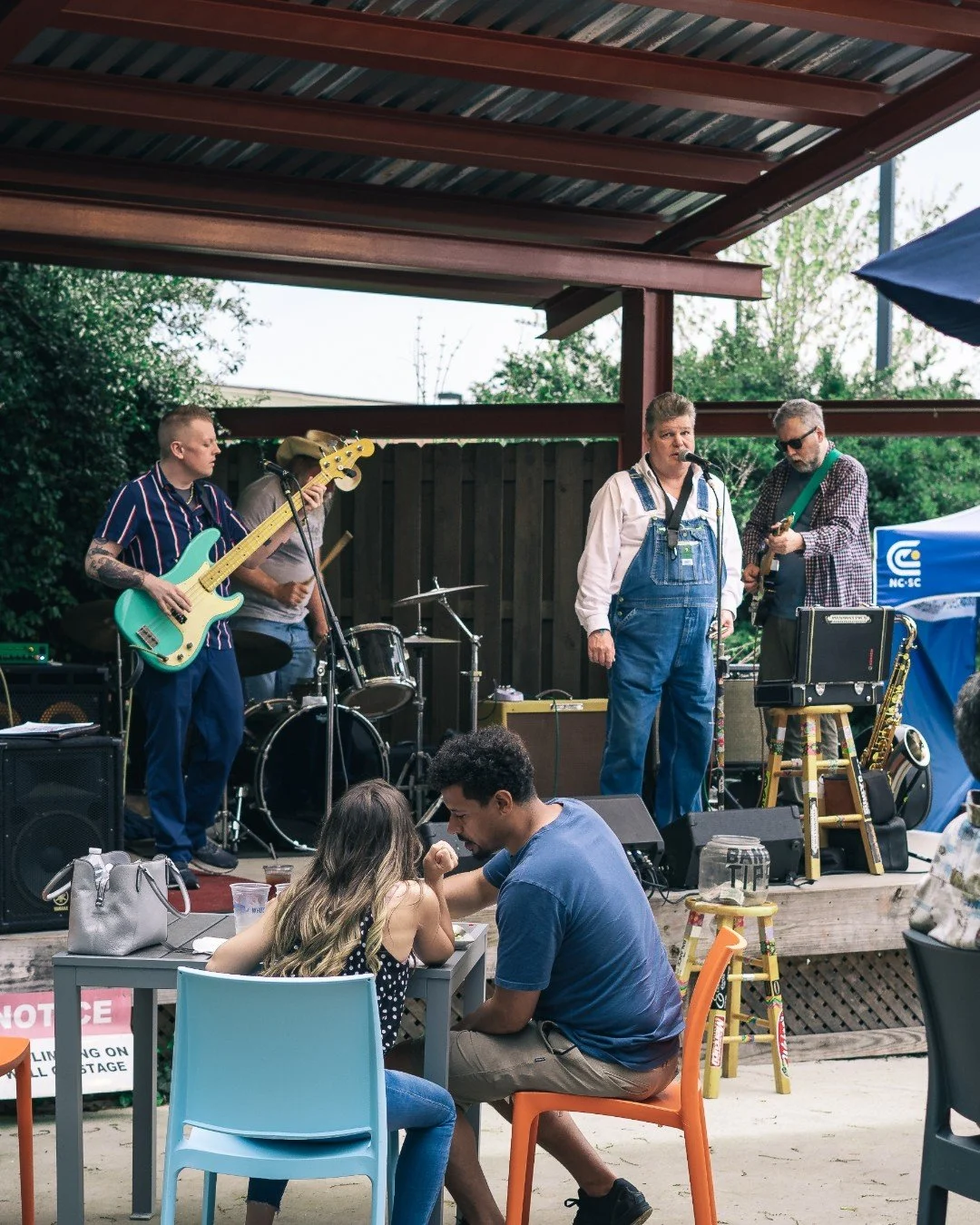 Music is back in Pittsboro!

Join us for our Fall Music Series on the patio tonight for The Otis Kings from 5:30-8:00 on our patio stage. Who's In?

Pro Tip: Screenshot the last photo for this year's Spring line up!
.
.
.
#pittsboro #chatham #eatloca