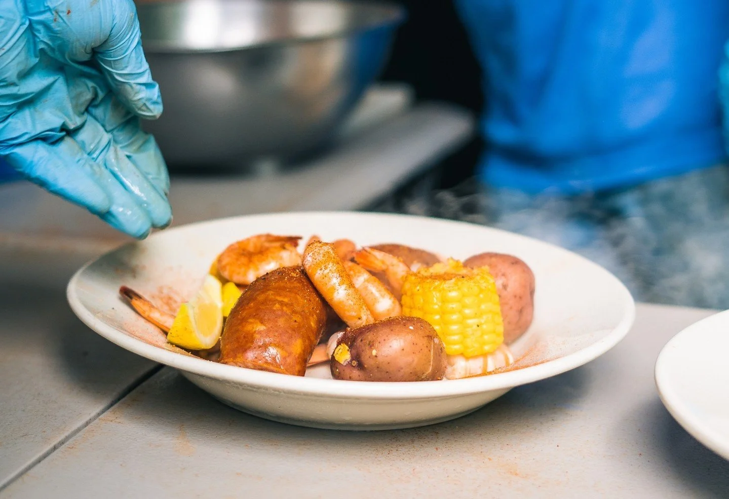 Today's the Day! 🦐

The boil kicks off at 12pm in Pittsboro with $5 pints of Sky Peach all day long. 

Music: 
🎶 Mondo Guitaro | 12:30pm-3pm
🎶 The 8:59's | 5:30-8pm

Who's In?