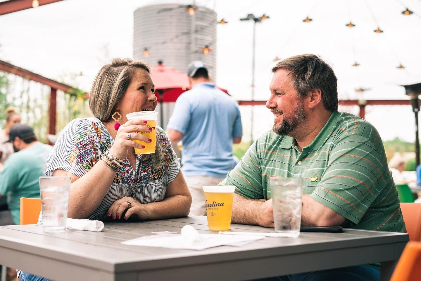 Today's Forecast: Sunny, Sky Peach, and a 100% chance of dinner on the patio.☀️

Who's In?
.
.
.
#yum #food #carolinabrewery #firstinflavor #brewery #yummy #eaaat #dinner #pittsboro #chatham #eatlocal #beer #franklinstreet #chapelhill #simplycarolina