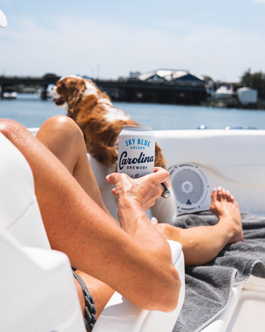 Give Mom what she really wants for Mother's Day this year: a relaxing day and an ice cold Sky Blue Kolsch.🍻