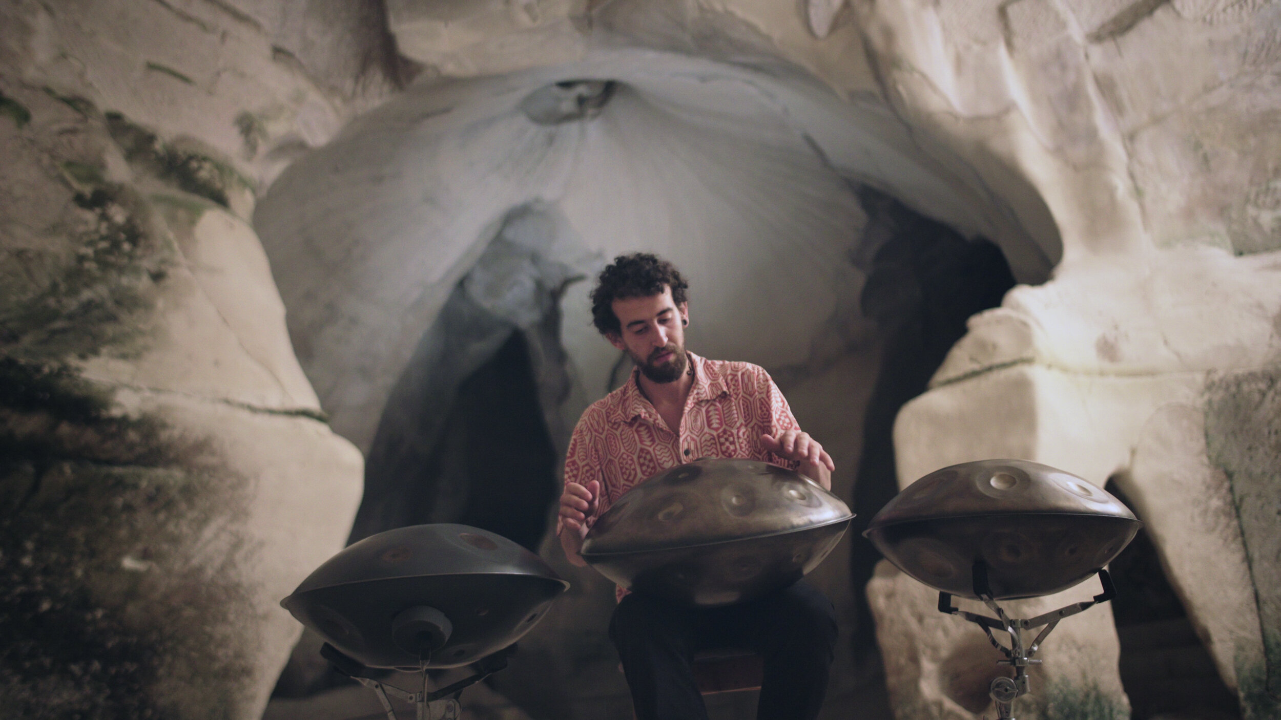 4) Saudade_Cave_RFM_24.7.17.wav.00_00_11_07.Still001.jpeg