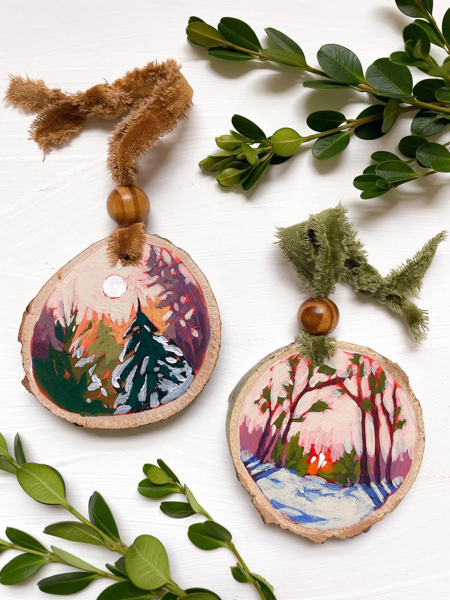 I’m so excited to share that my hand-painted Christmas ornaments will be launching on my website November 4th! Each piece is one-of-a-kind, featuring warm winter scenes—glowing sunlight through snowy trees. 😍❄️🌲☀️
Want first dibs befor