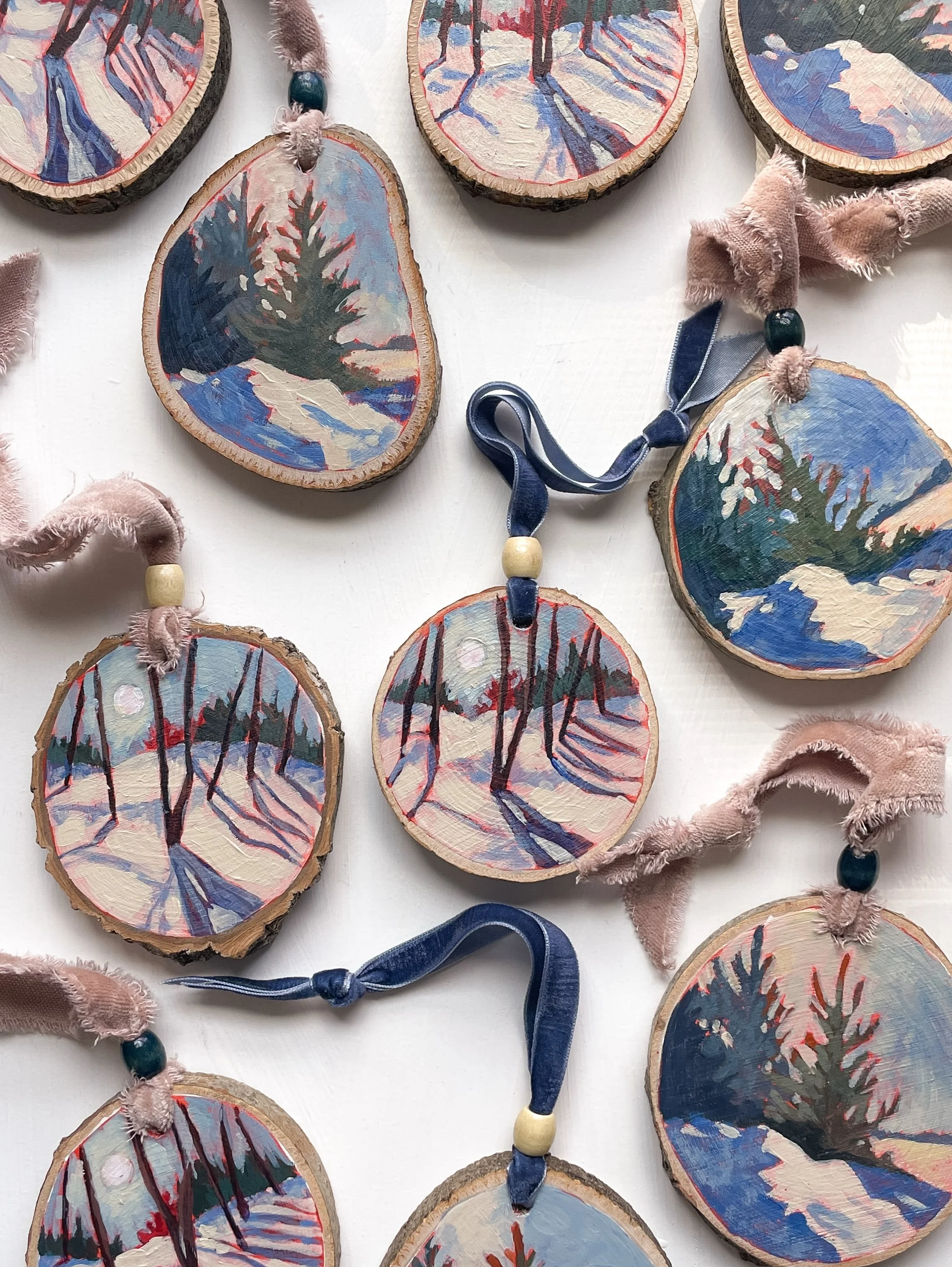 I painted a very small collection of ornaments this year! They will go live to the public on Nov. 3 at Noon EST, but if you join my free Collectors Club, you&rsquo;ll get first dibs a day early. Head to my bio to sign up or drop me a DM and I&rsquo;l